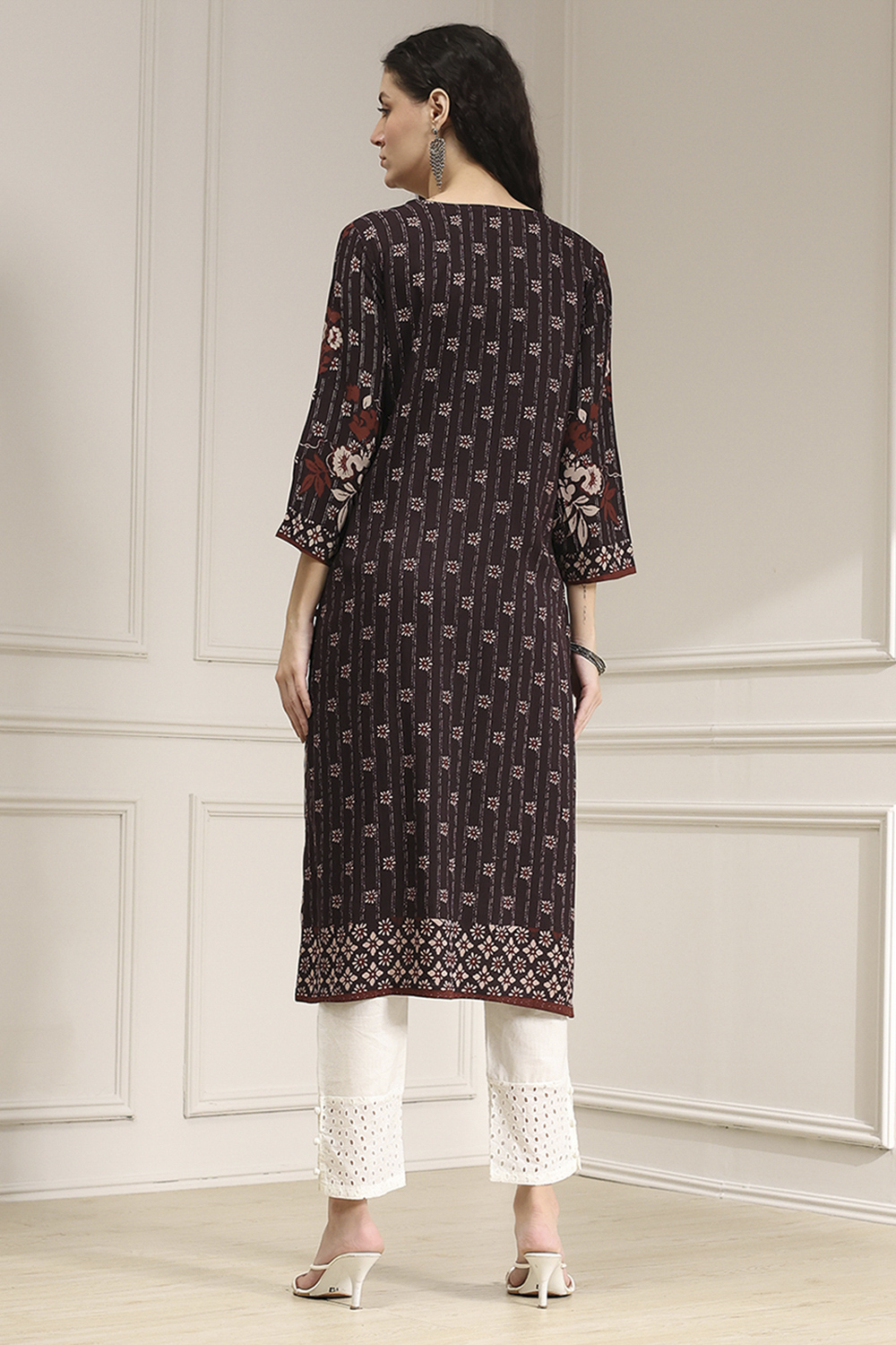 Berry Maroon Printed Straight Kurta image number 3