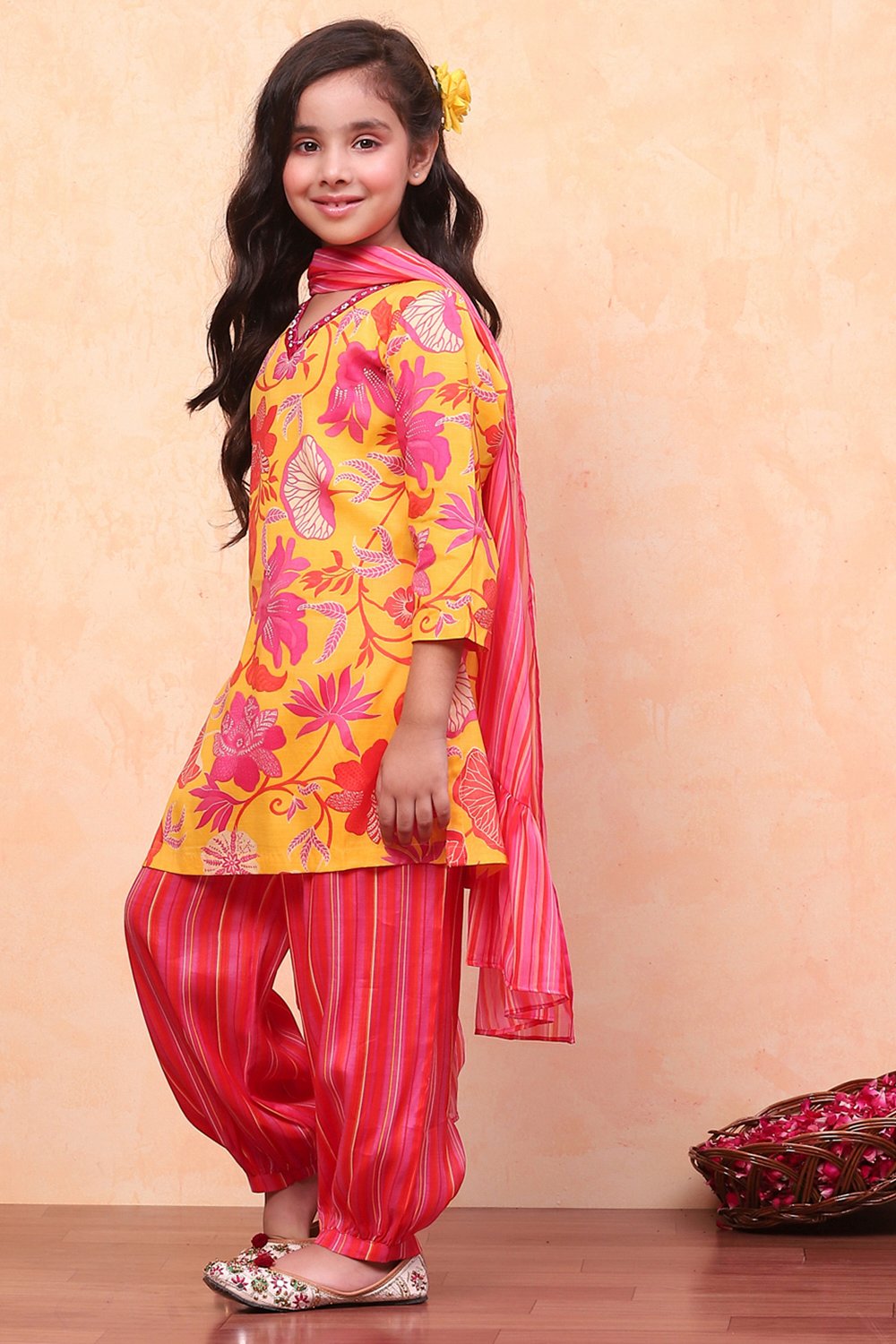 Yellow and Pink Viscose Blend Floral Straight Suit Set image number 3