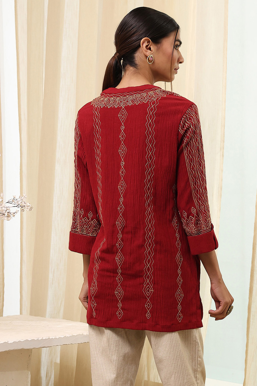Red Straight Short Kurta image number 3