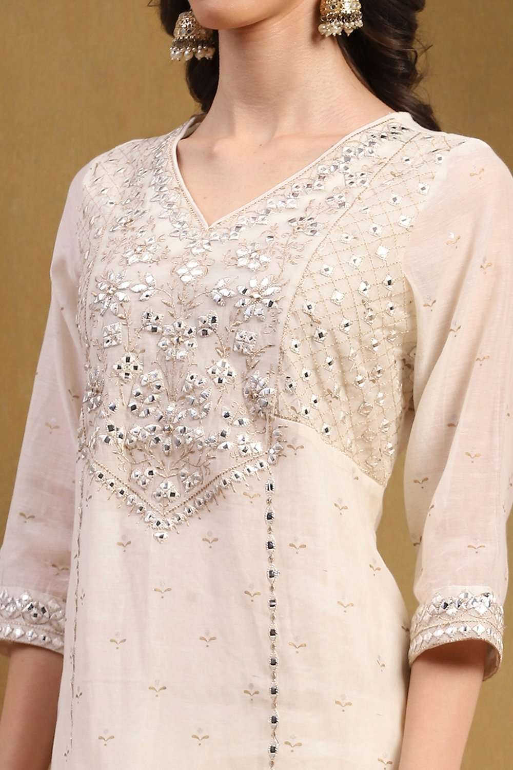 Fuchsia Poly Chanderi Embroidered Festive Straight Suit Set image number 1