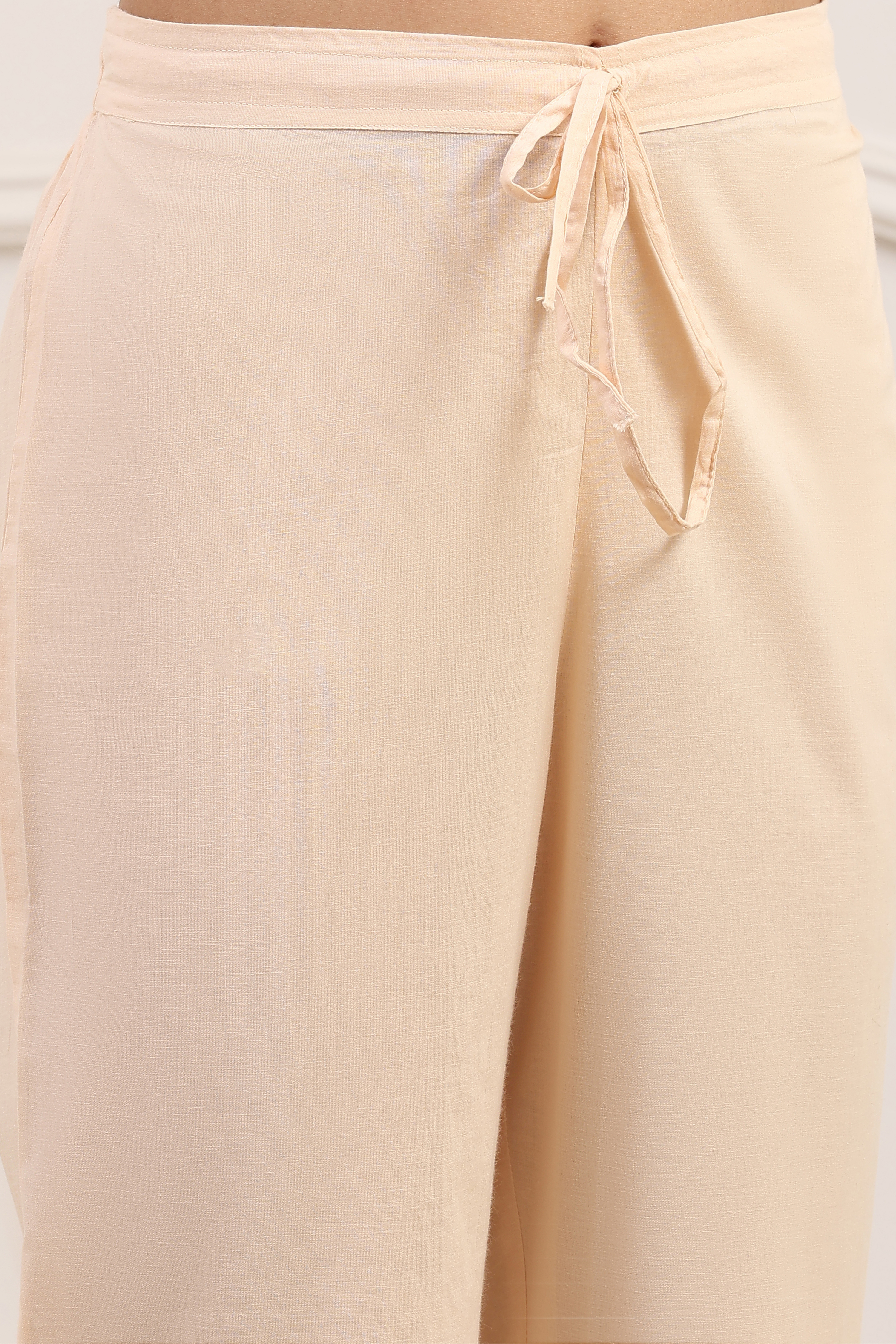 Charcoal Cotton Straight Kurta Regular Pants Suit Set image number 2