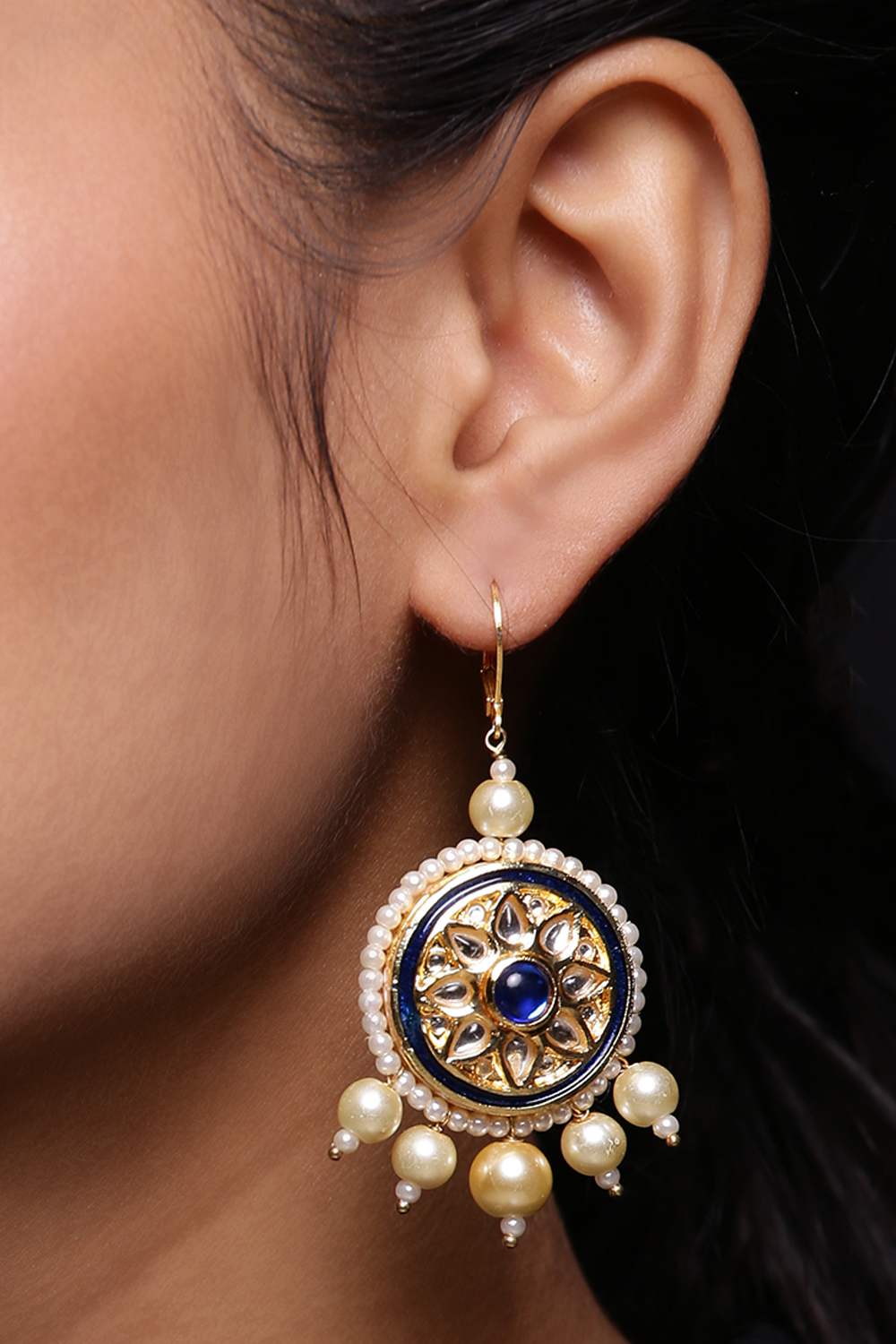 Red enamel long earrings with pearl strings image number 0