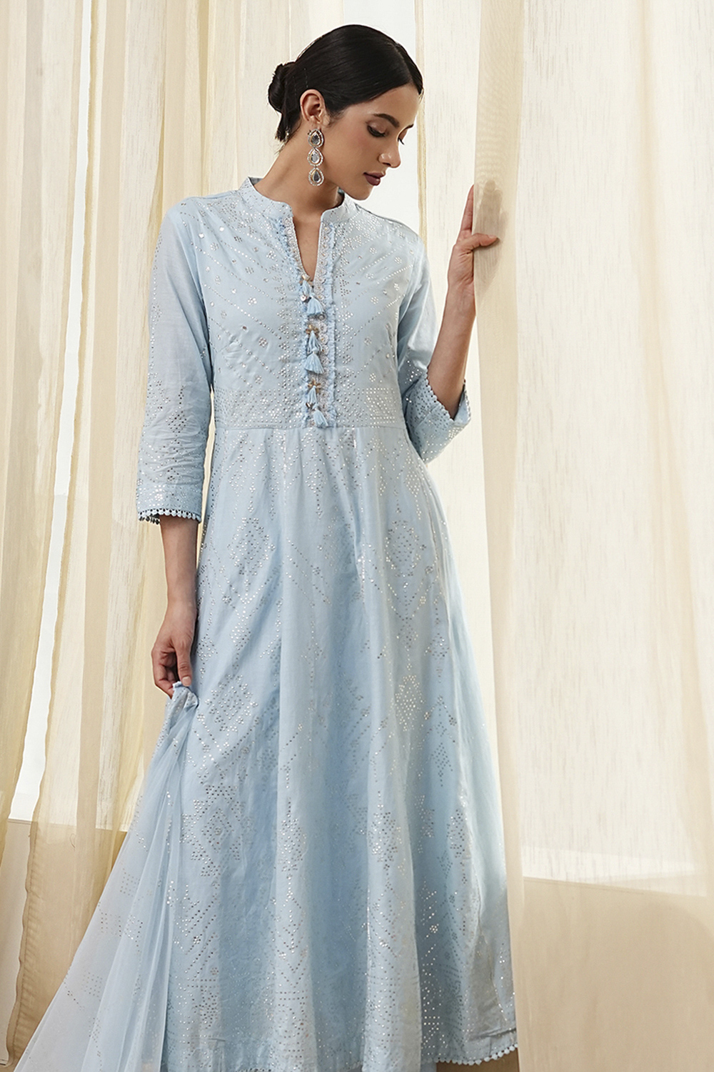 Off-White Cotton Embellished Anarkali Suit Set image number 7