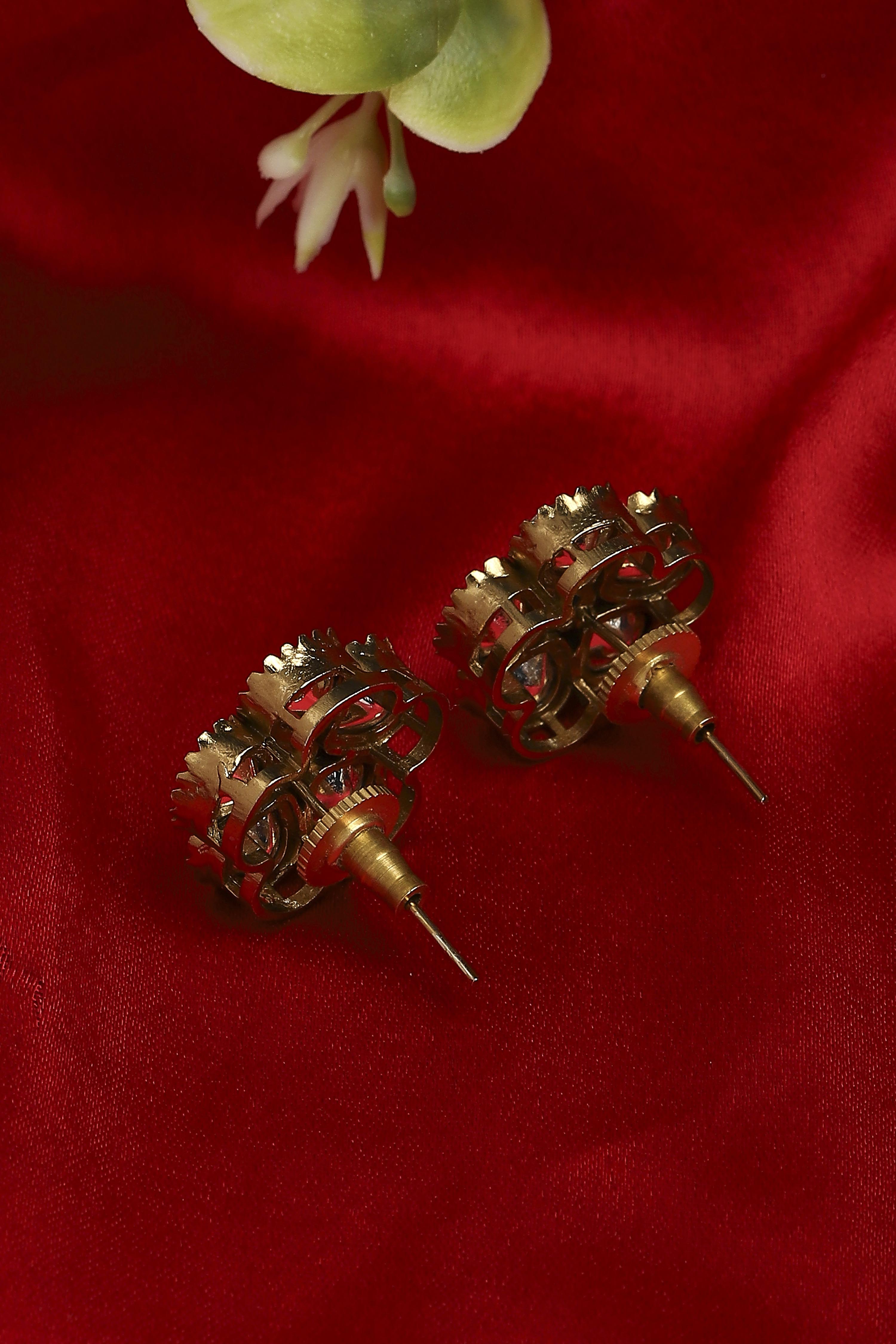 Antique Gold Brass Studs image number 2