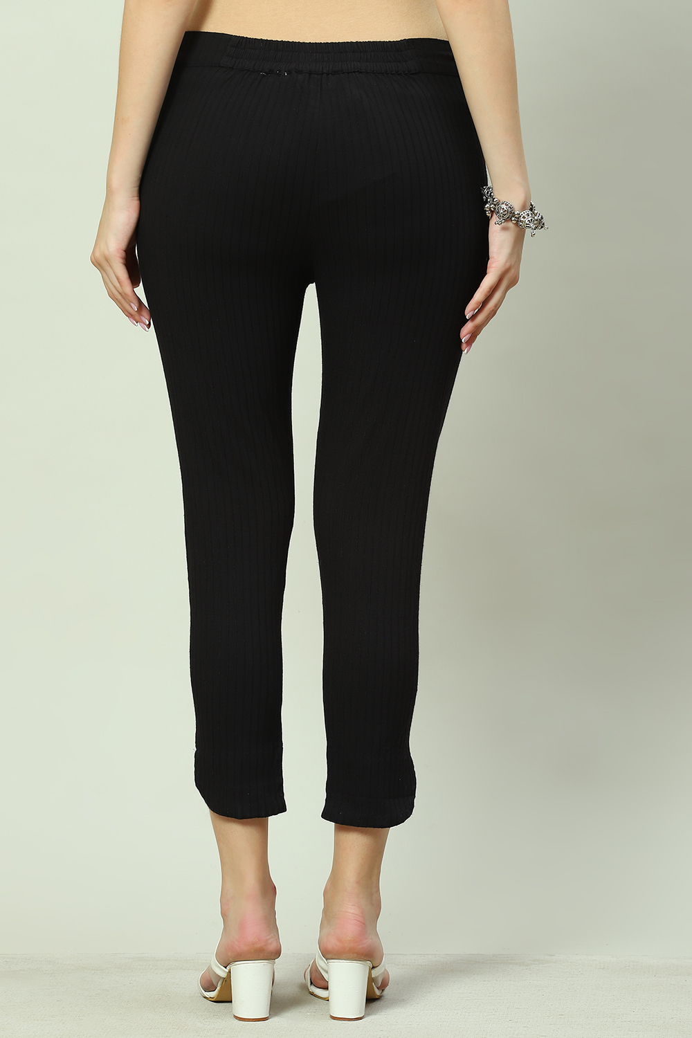 Brown Viscose Solid Pant image number 4
