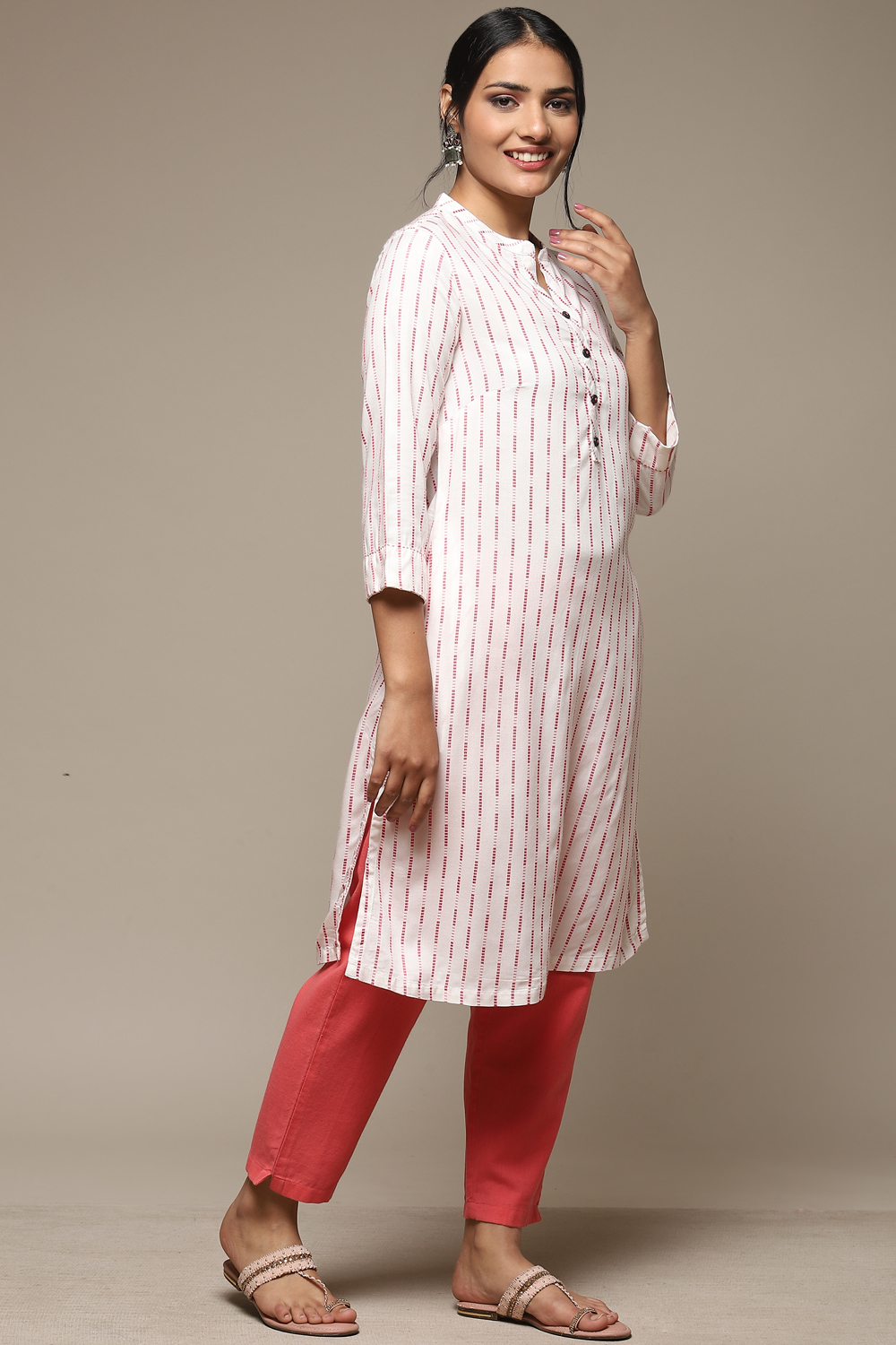 Olive Pink LIVA Straight Yarndyed Kurta image number 3