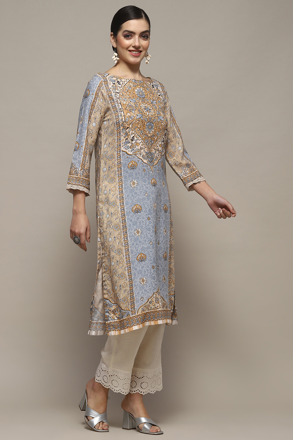 Beige Viscose Straight Kurta image number 4