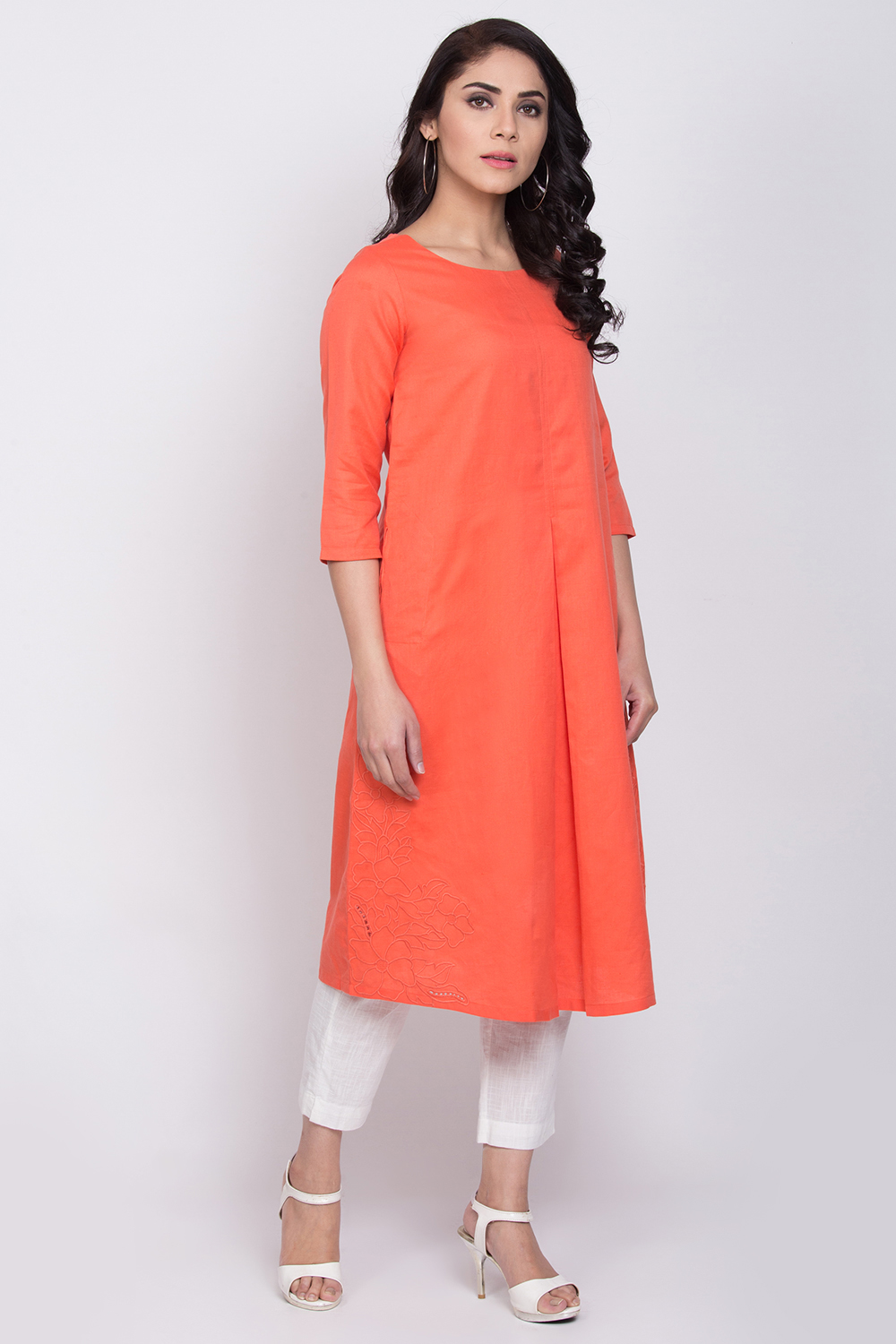 Coral Cotton Linen A-Line Yarndyed Kurta image number 4