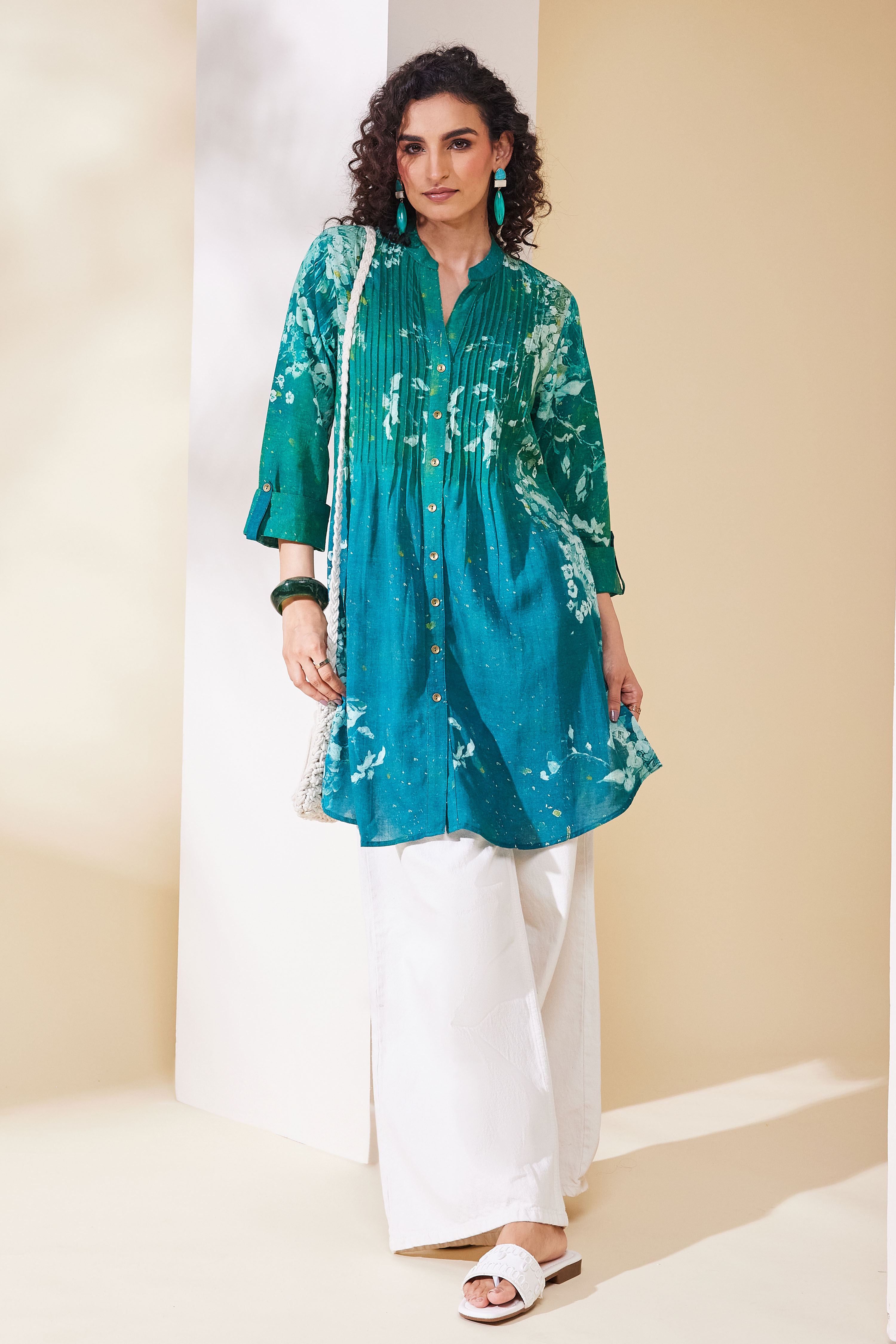 Green Viscose Rayon Straight Kurta image number 6