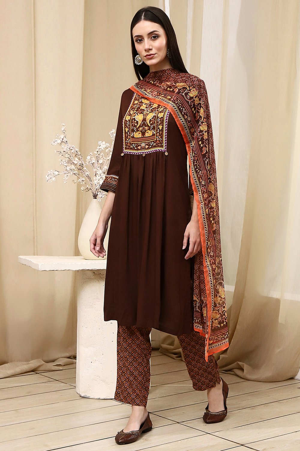 Brown Rayon Viscose Narrow Suit Set image number 3