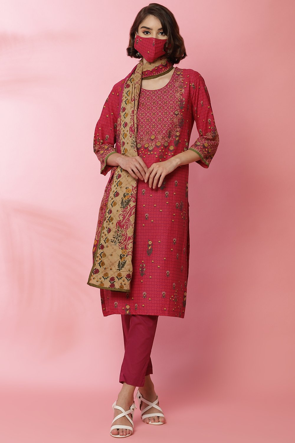 Fuchsia Cotton Straight Suit With Reversible Dupatta image number 6