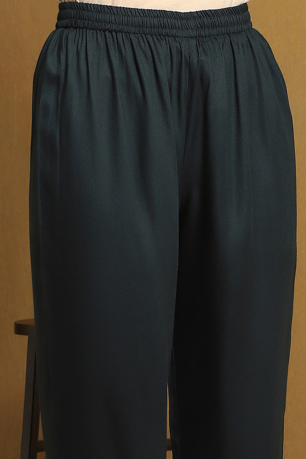 Turquoise Rayon Straight Set image number 2