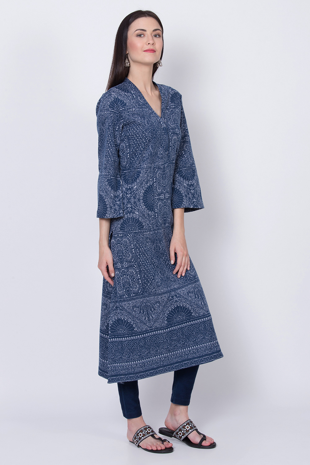 Indigo Poly Cotton Straight Yarndyed Kurta image number 2