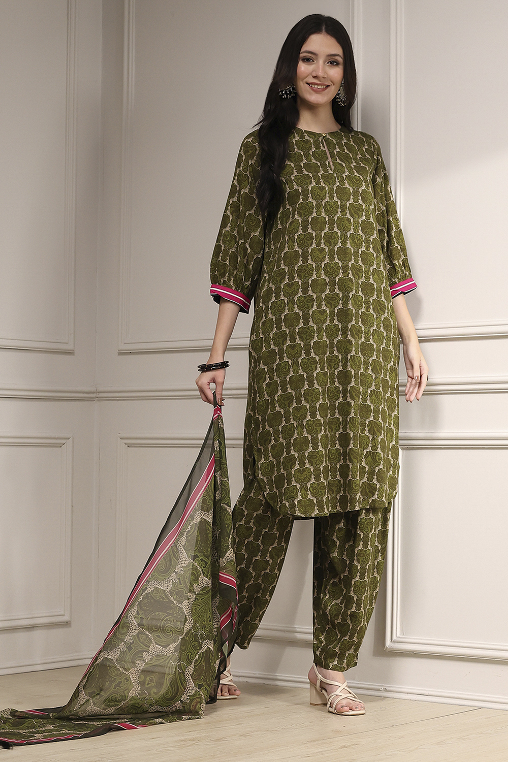Indigo Blue Printed Straight Suit Set image number 0