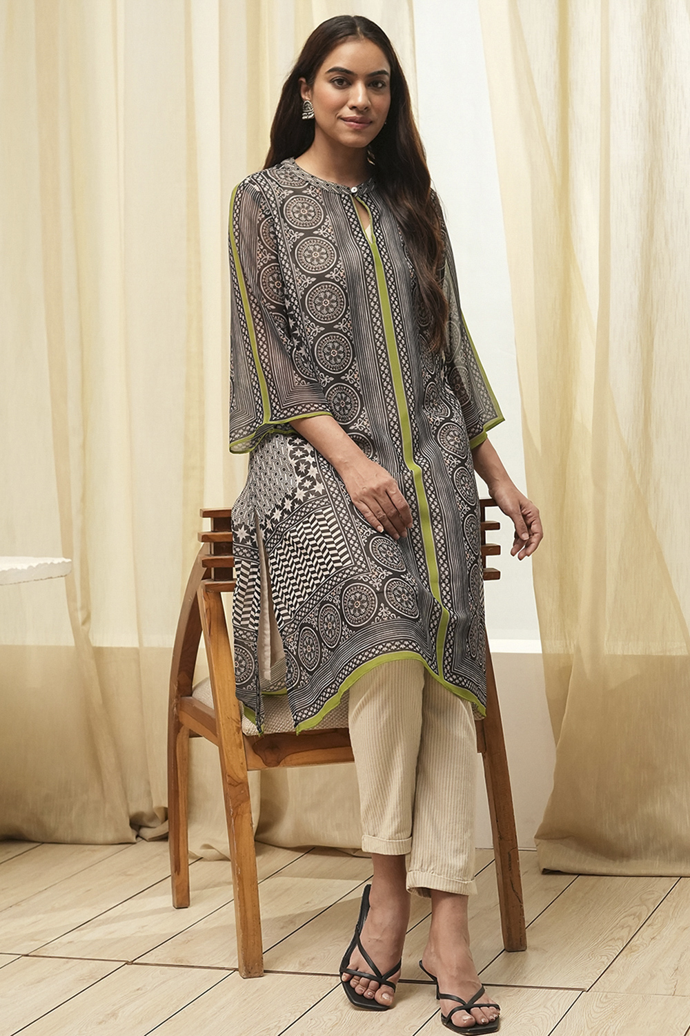 Black Printed Straight Kurta image number 0