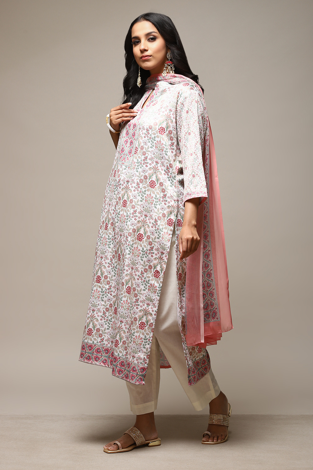 Off White Cotton Screen Print Unstitched Suit Set image number 11