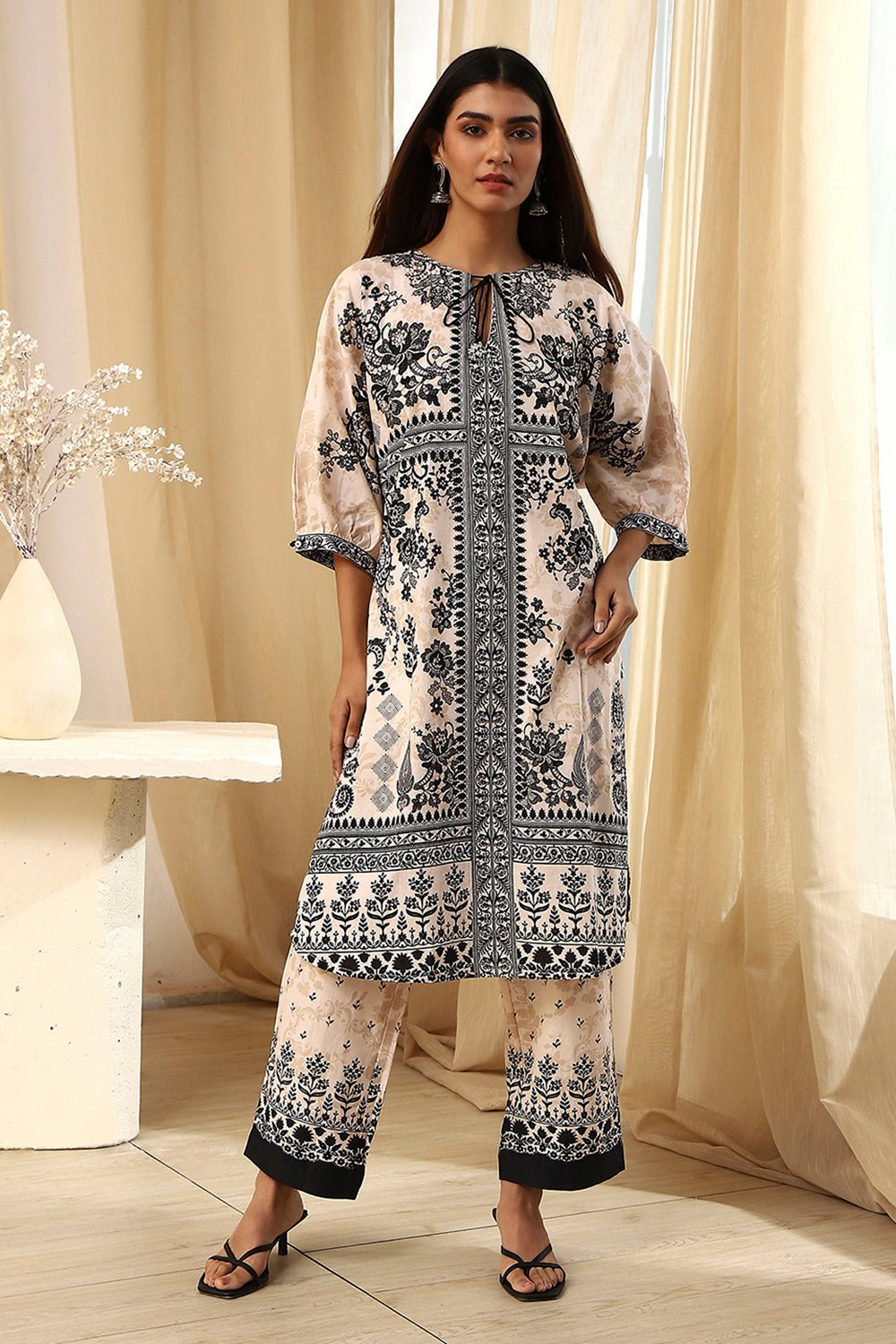 Beige and Brown Pure Cotton Printed Kurta Set image number 6