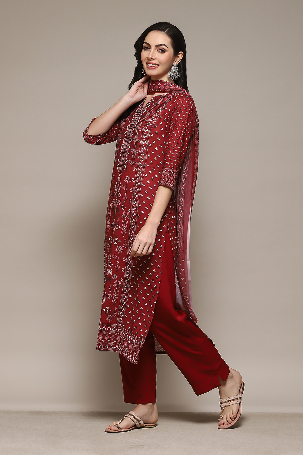 Maroon Cotton Blend Digital Print Unstitched Suit Set image number 6