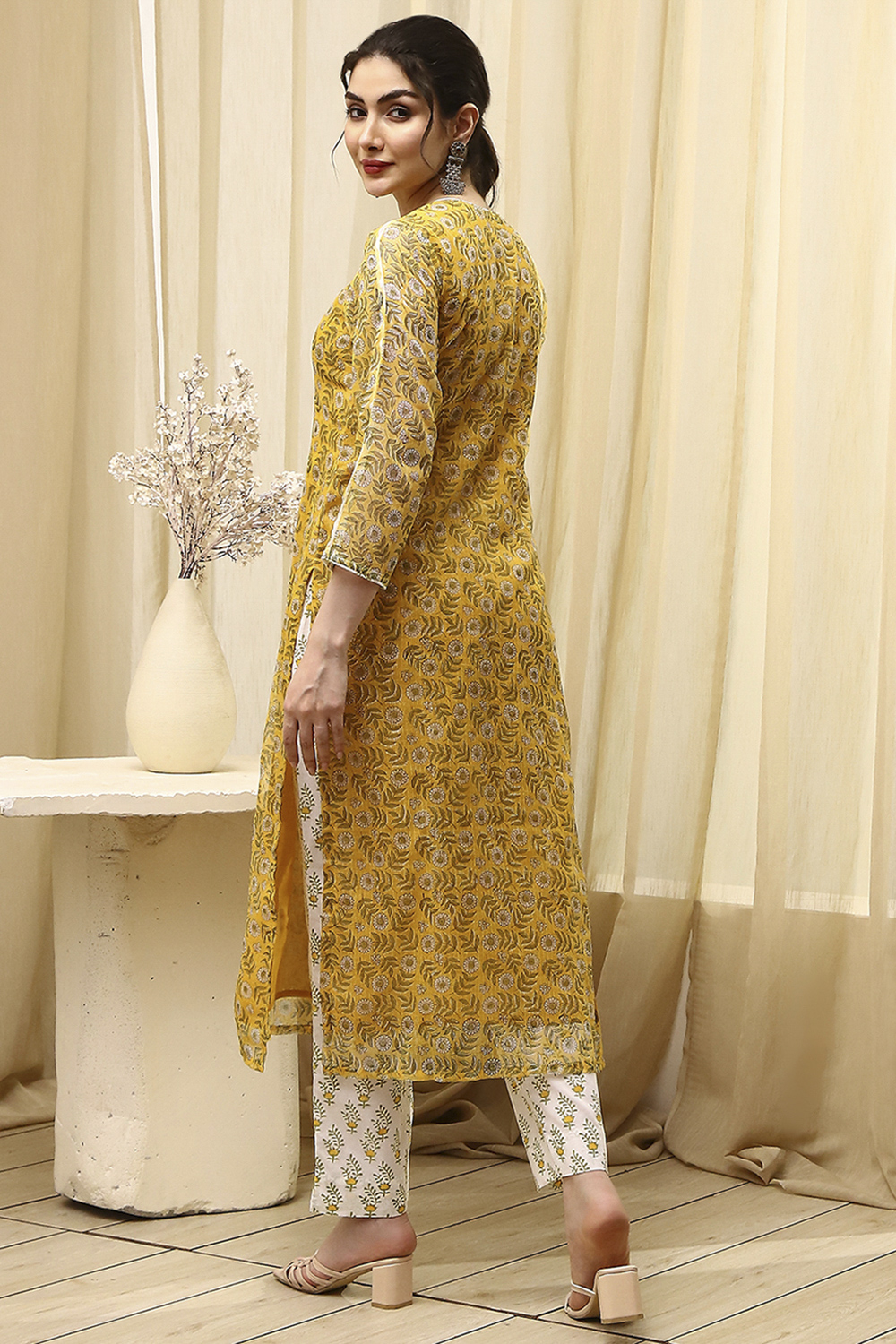 Coral Cotton Hand Block Print Unstitched Suit Set image number 5
