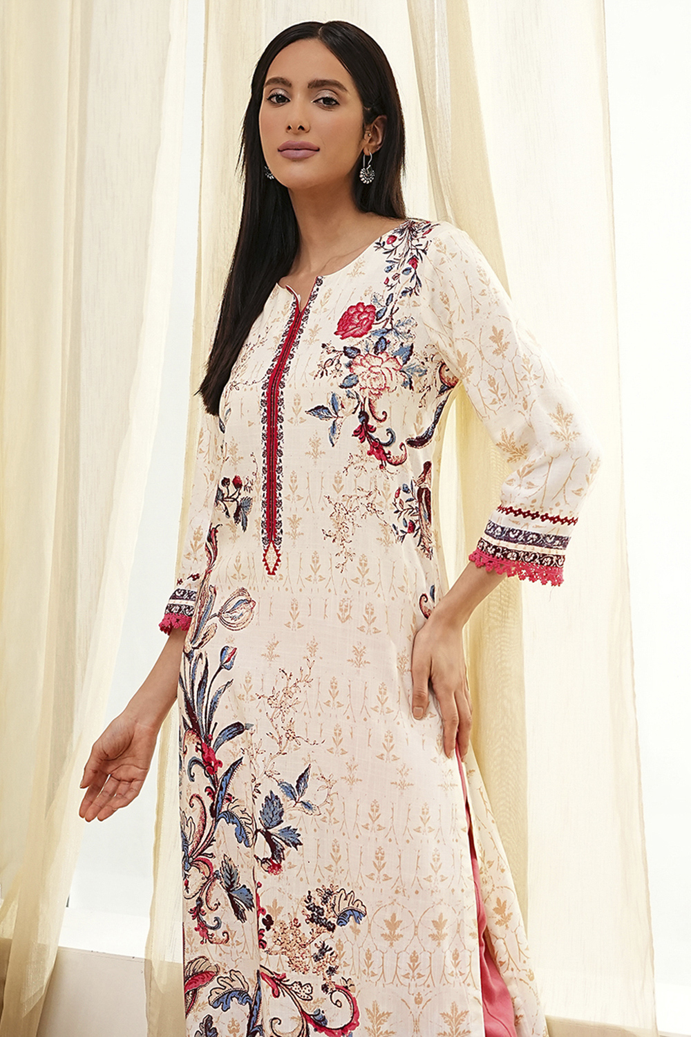 Ecru Floral Printed Straight Kurta image number 6