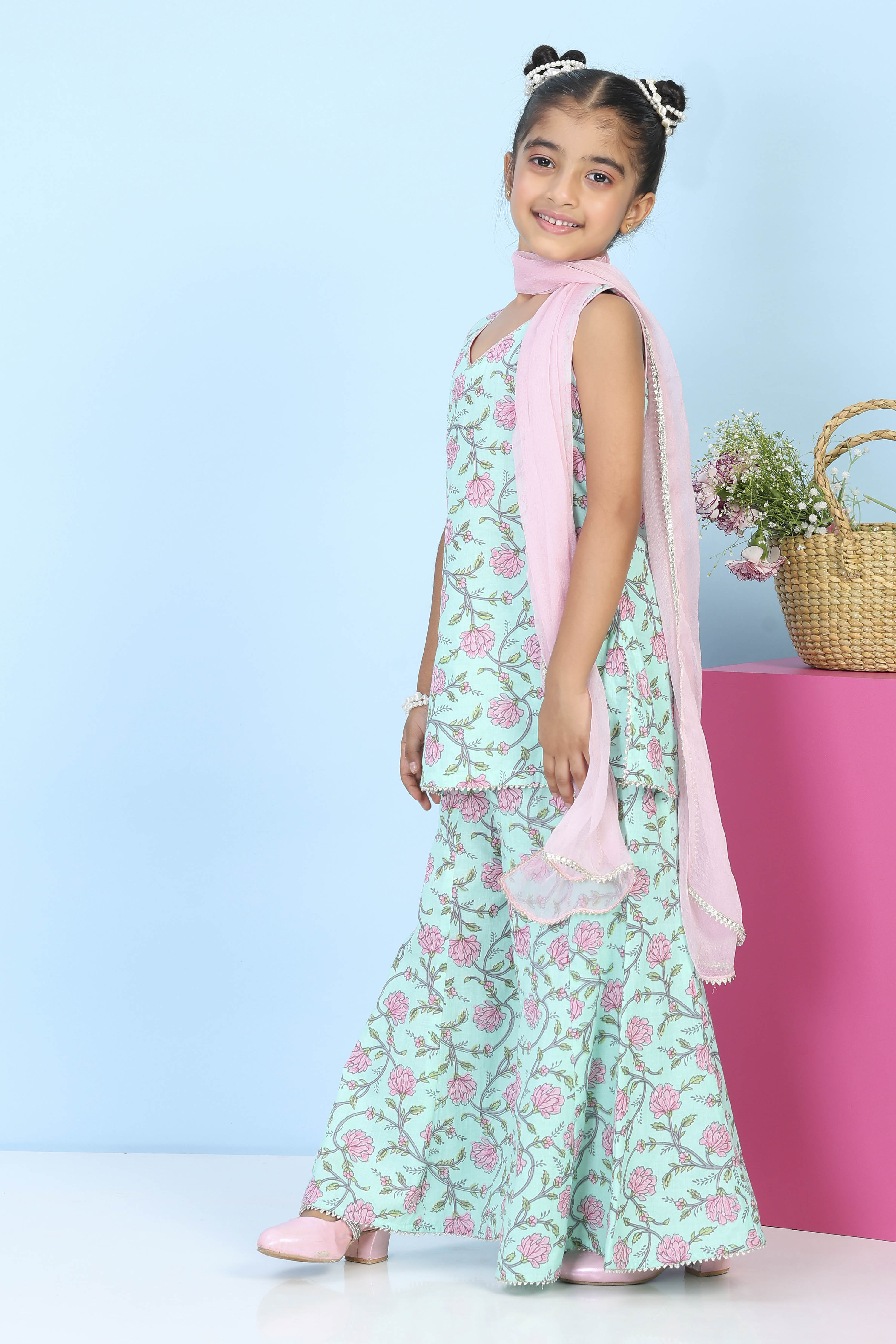 Mint Green Cotton Printed Straight Suit Set image number 3