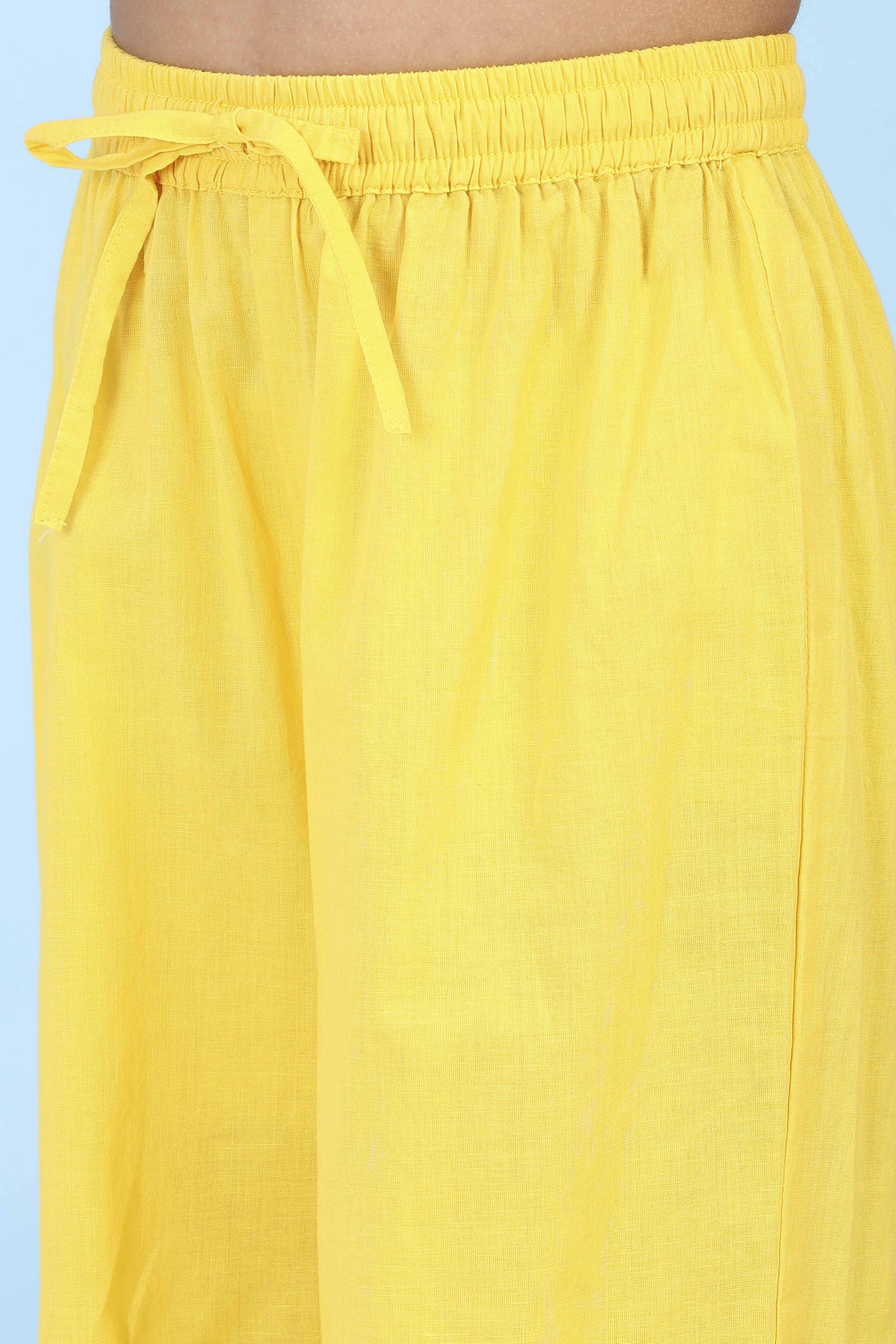 Yellow Cotton Printed Straight Suit Set image number 2