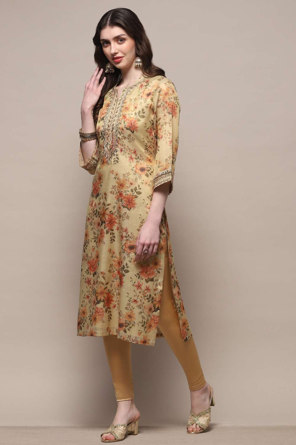 Beige Polyester Straight Kurta image number 2