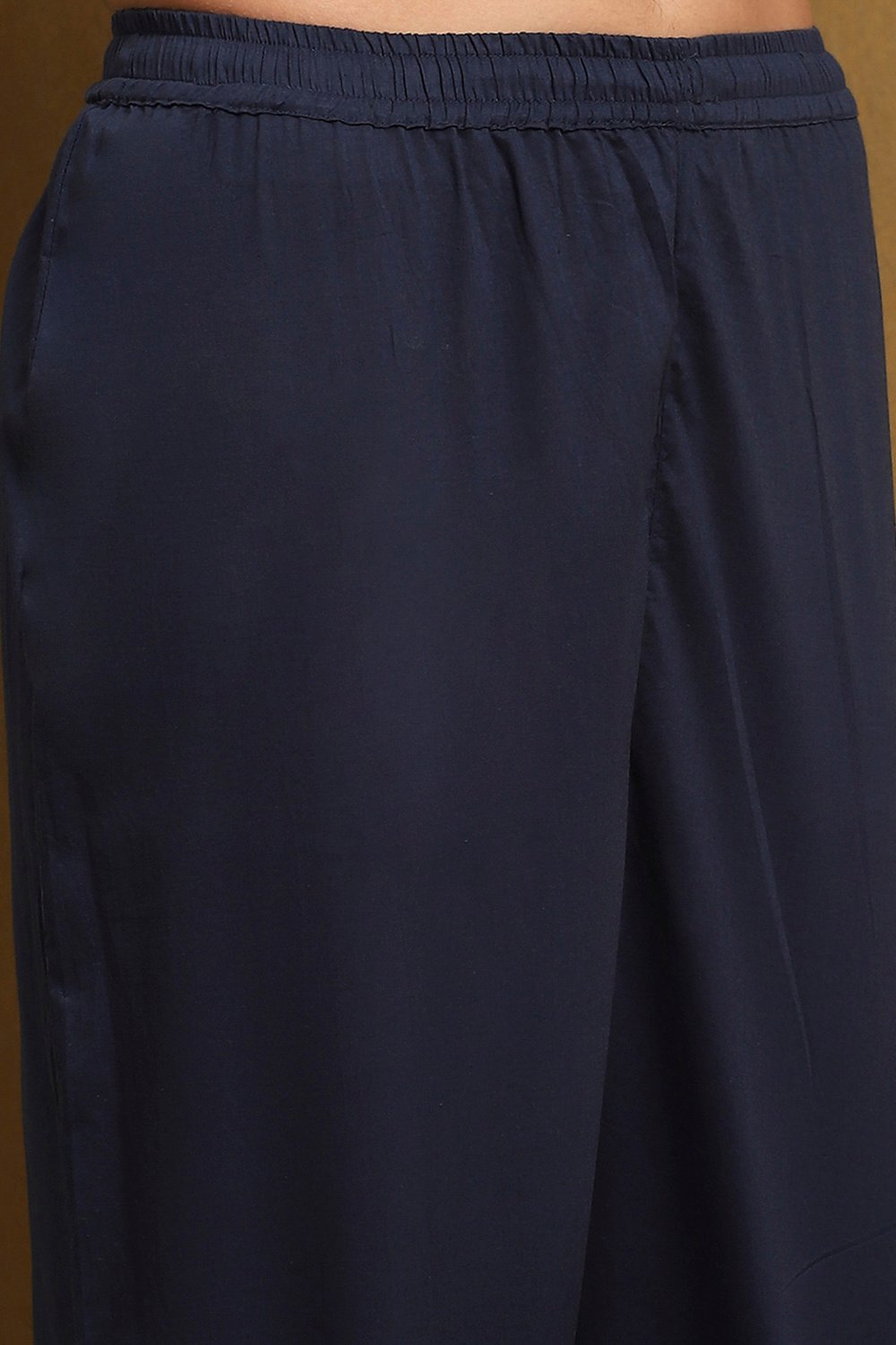 Indigo Blue Cotton Printed Straight Suit Set image number 2