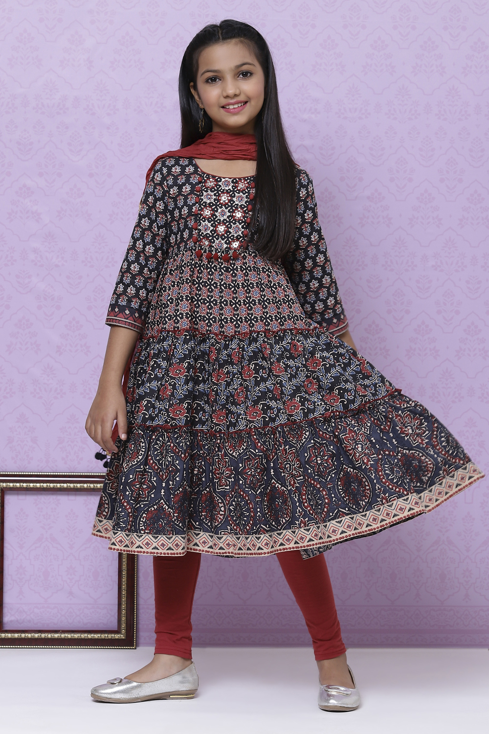 Charcoal And Rust Cotton Girls Kurta Churidar Suit Set image number 6