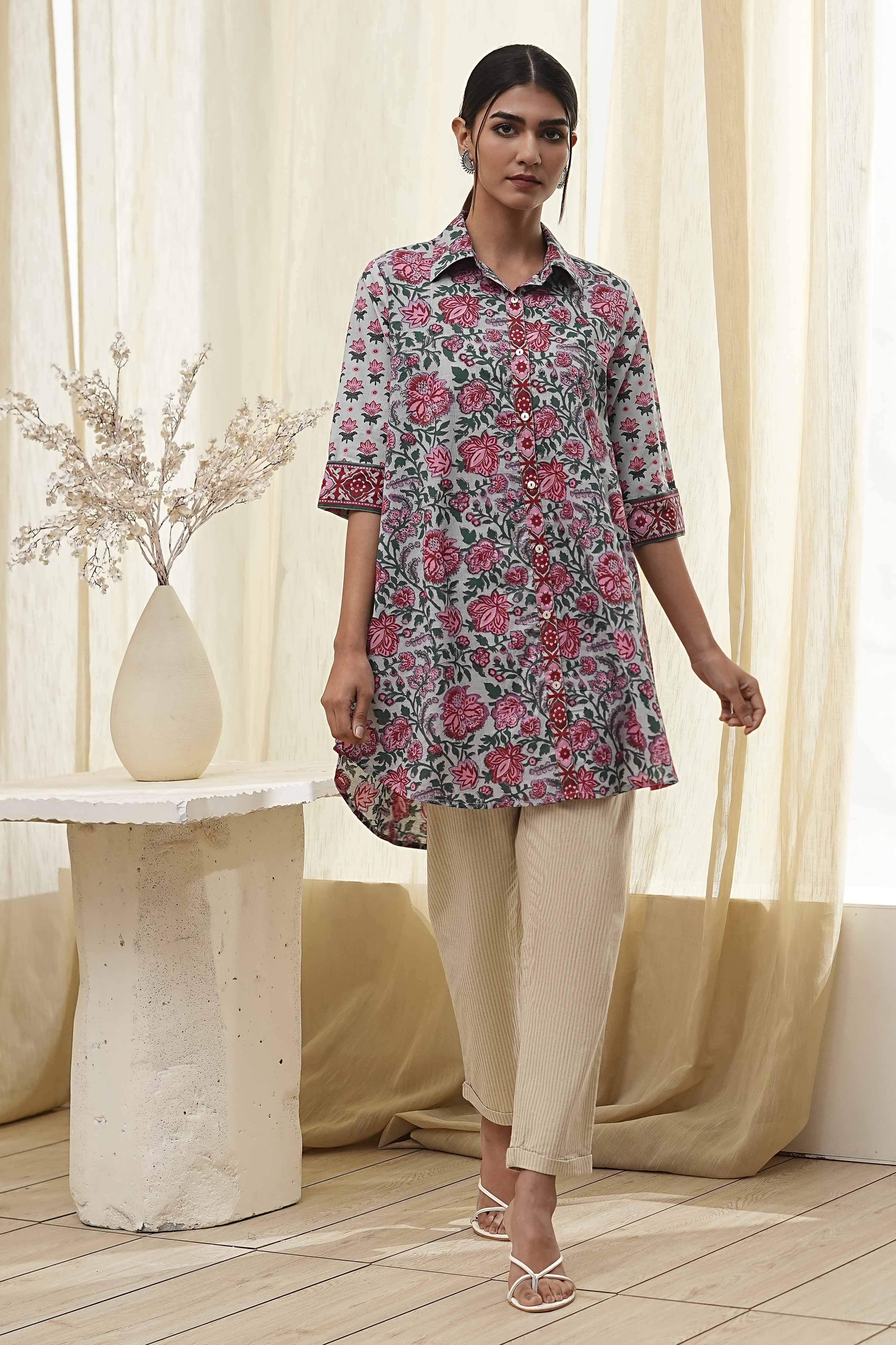 Blue and Pink Cotton Floral Shirt-Style Short Kurta image number 5