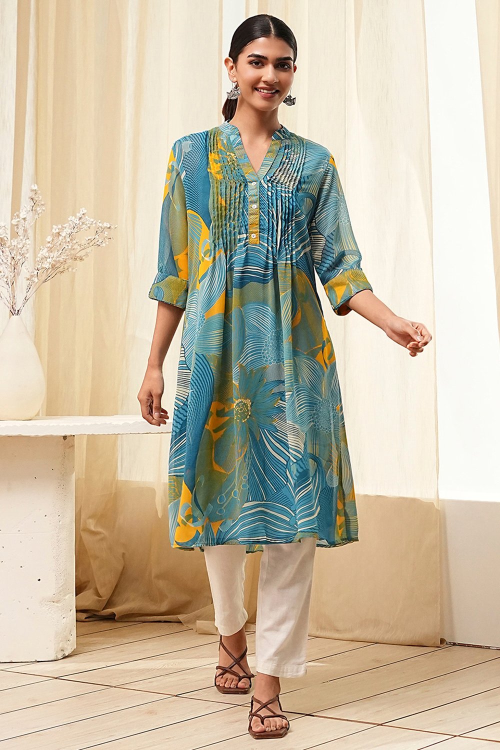 Blue Printed Pleated A-Line Kurta image number 5