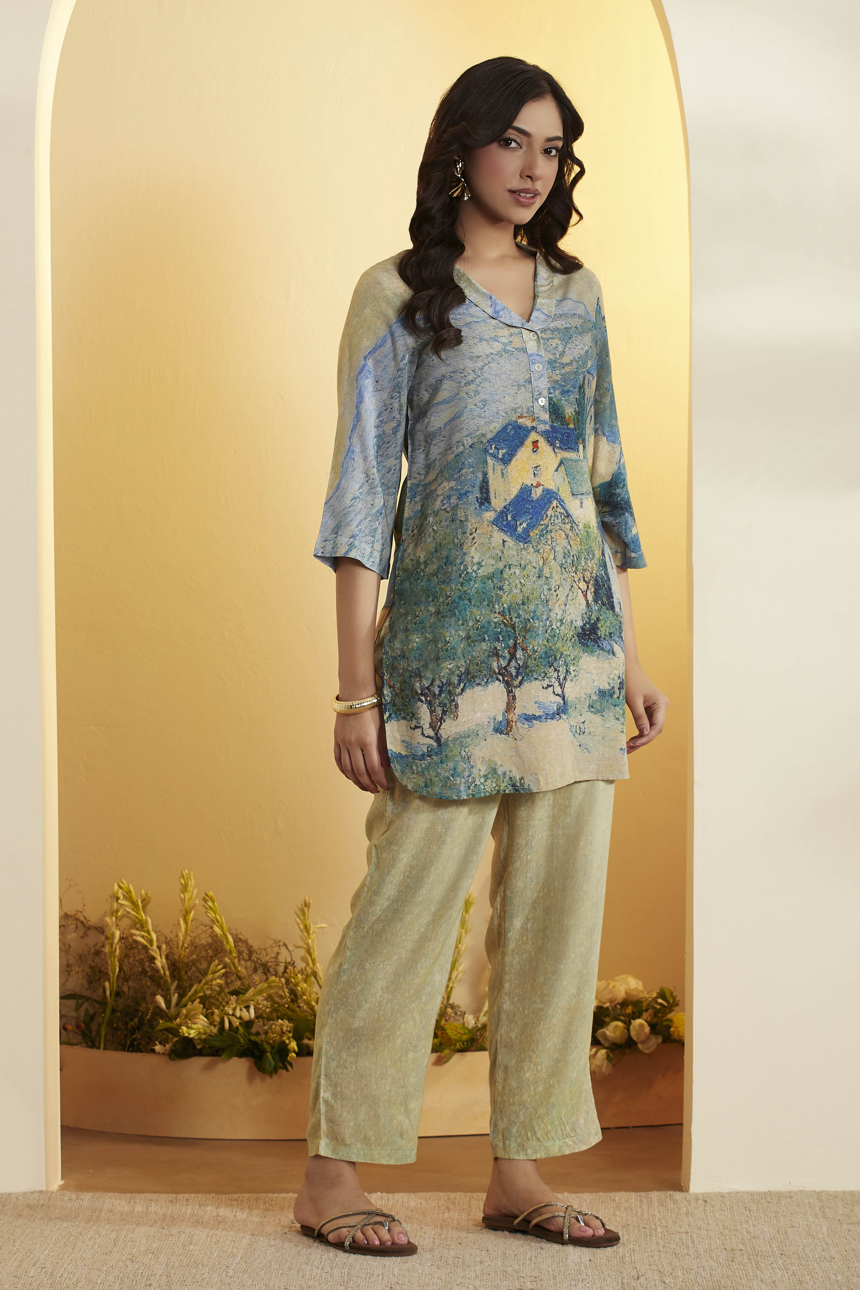 Multicolour Viscose Rayon Graphic Printed Kurta Set image number 4