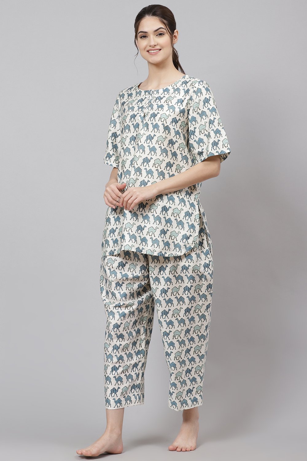 Cream Straight Cotton Three Piece Printed Sleepwear Set image number 4