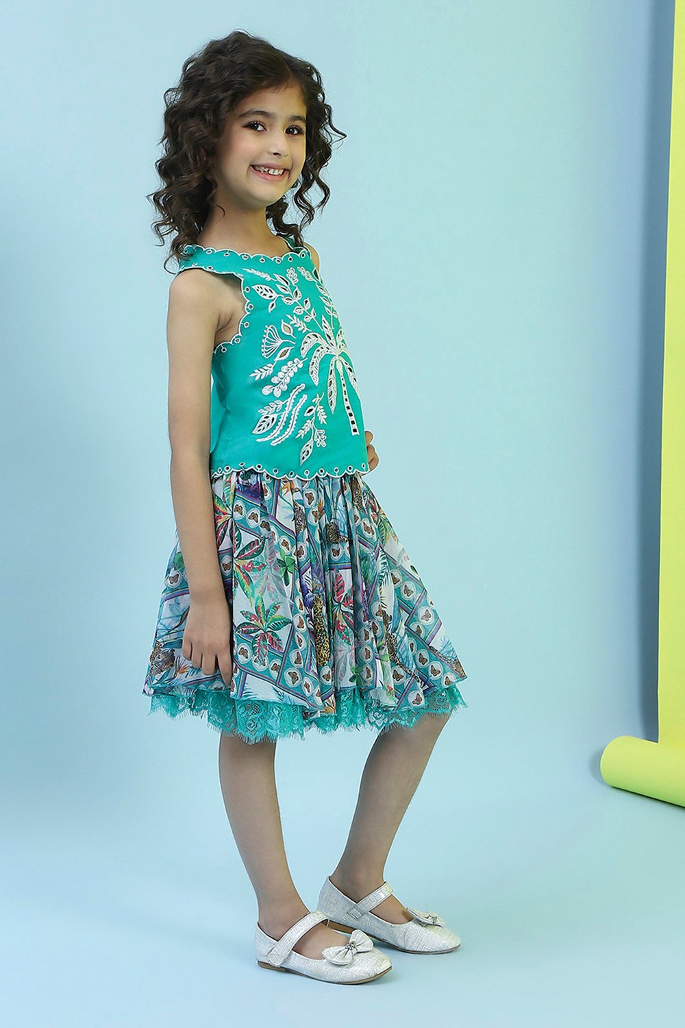 Green Cotton Top and Skirt image number 5