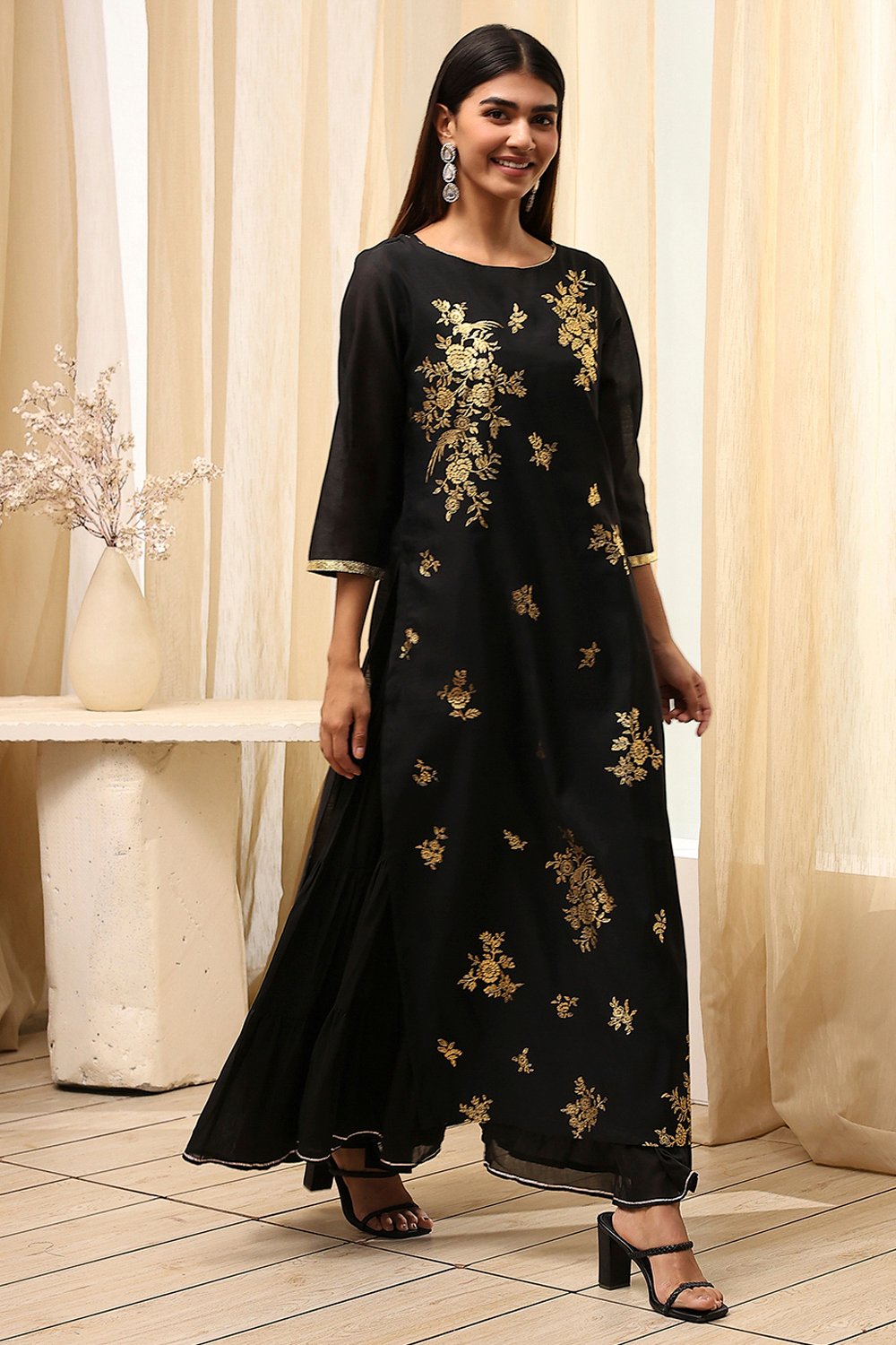 Black Poly Chanderi  Dress image number 4