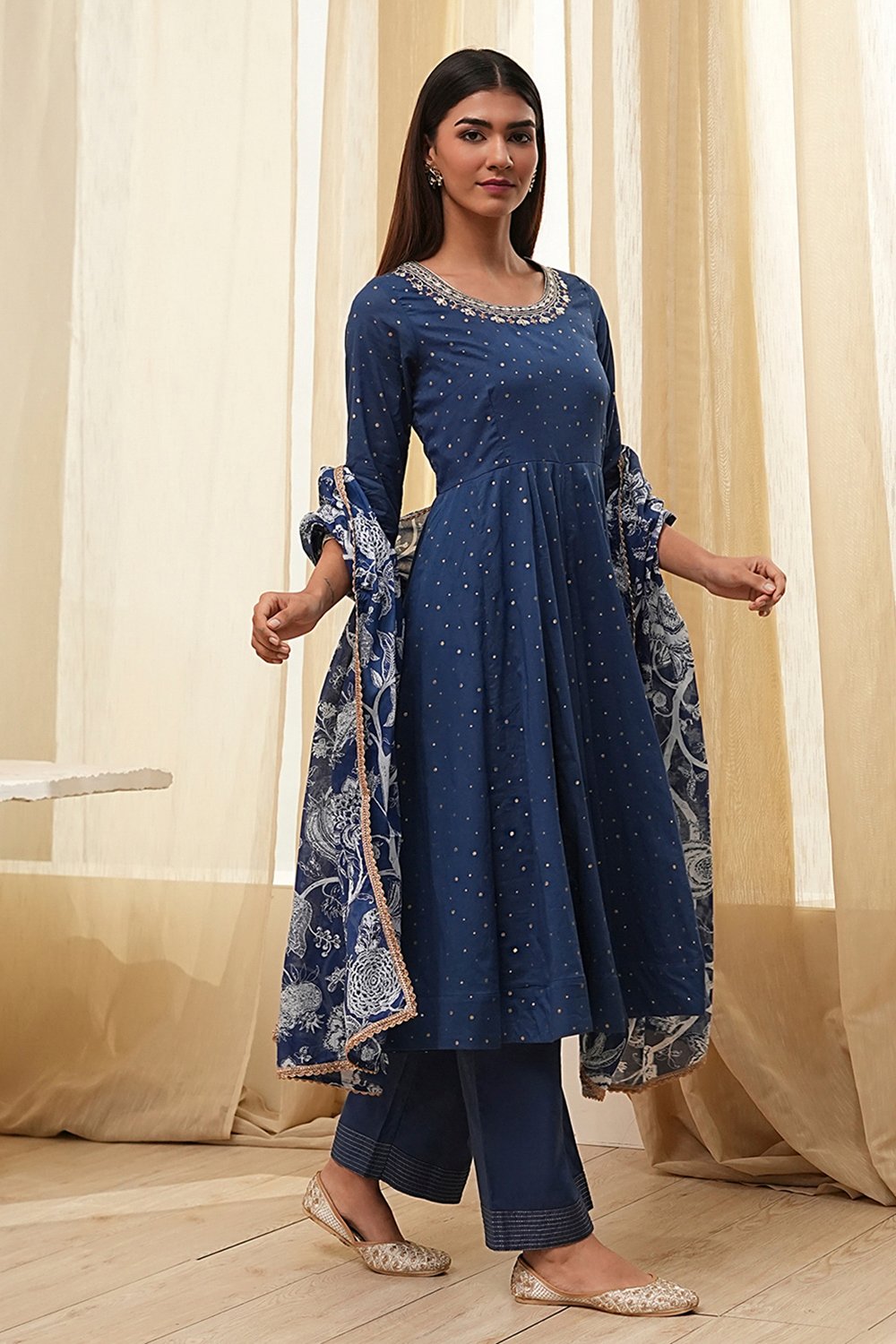 Blue Cotton Foil Printed Anarkali Suit Set image number 5