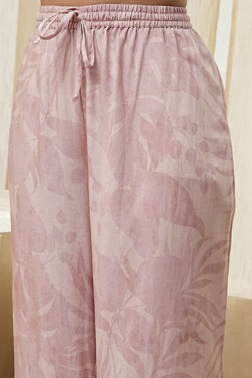 Pink Modal Floral Printed Straight Kurta Set image number 2