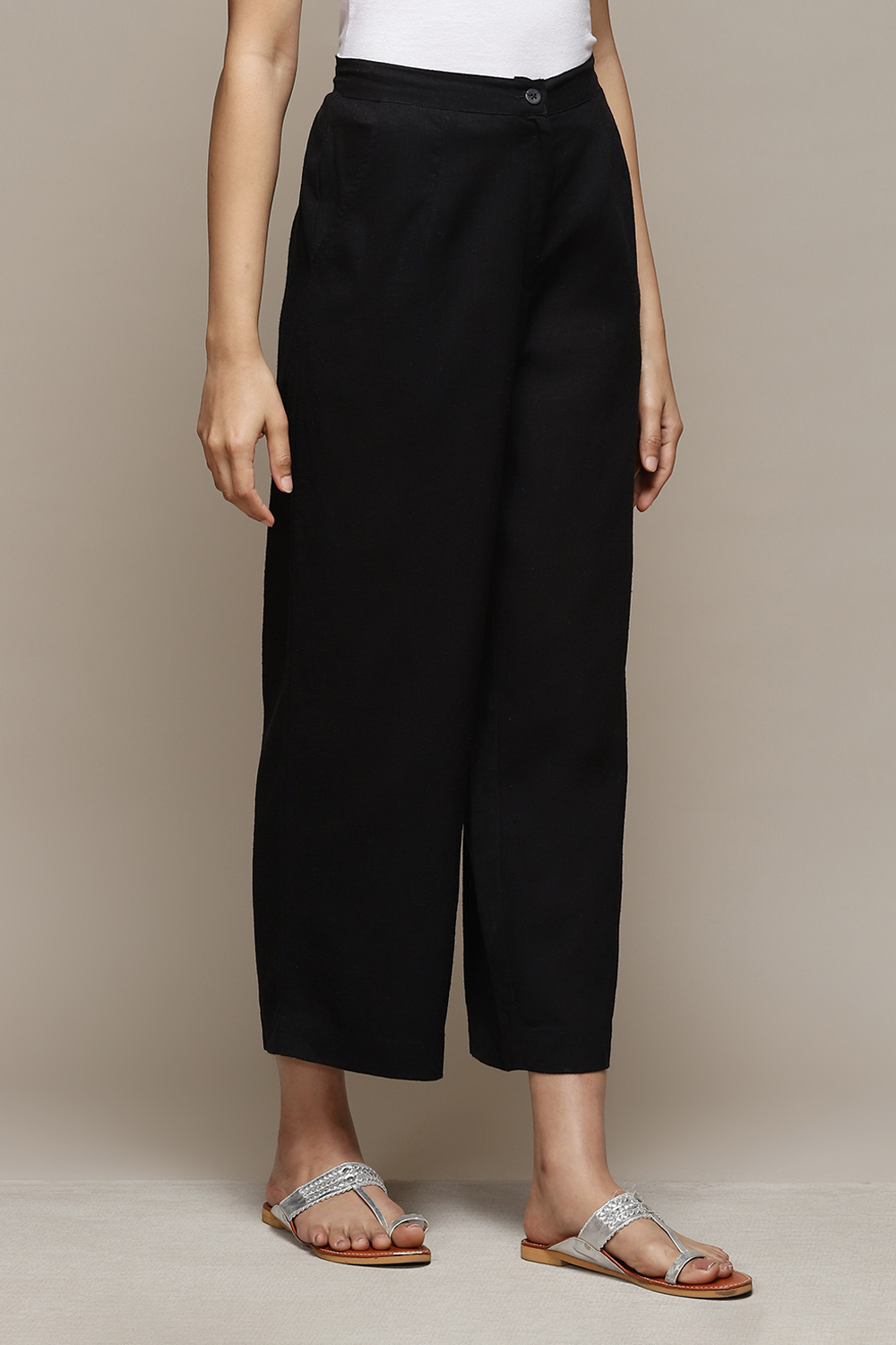 Off White Cotton Regular Pant image number 3