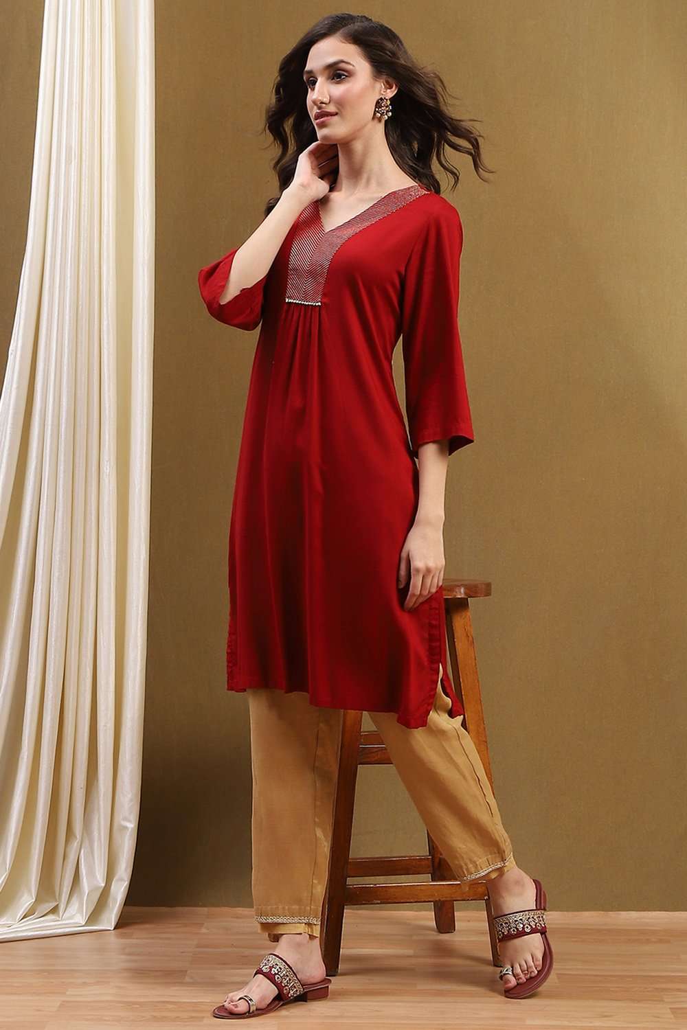 Bottle Green Solid Gathered Straight Kurta image number 0