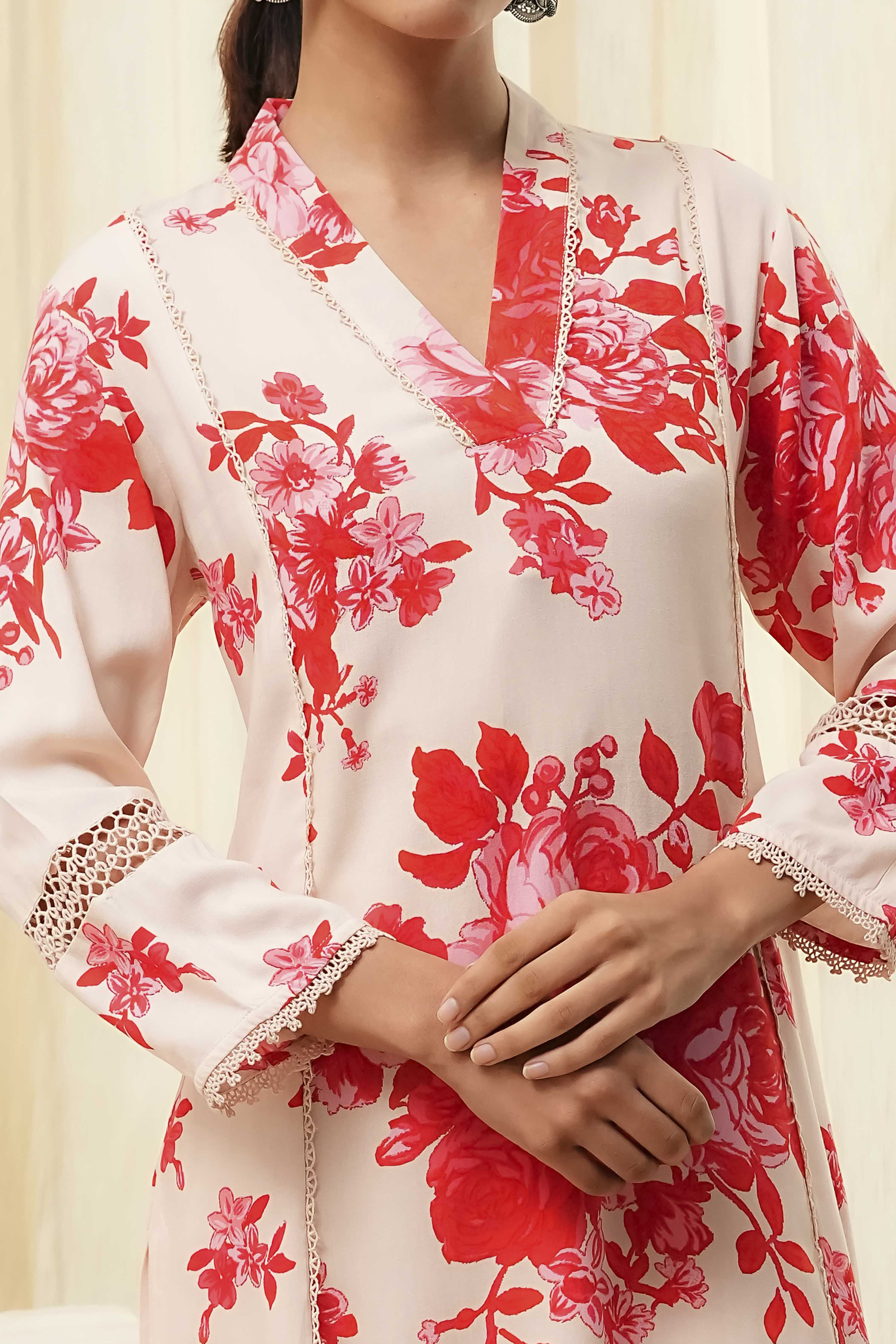Red and Off-White Floral Printed Straight Kurta image number 1