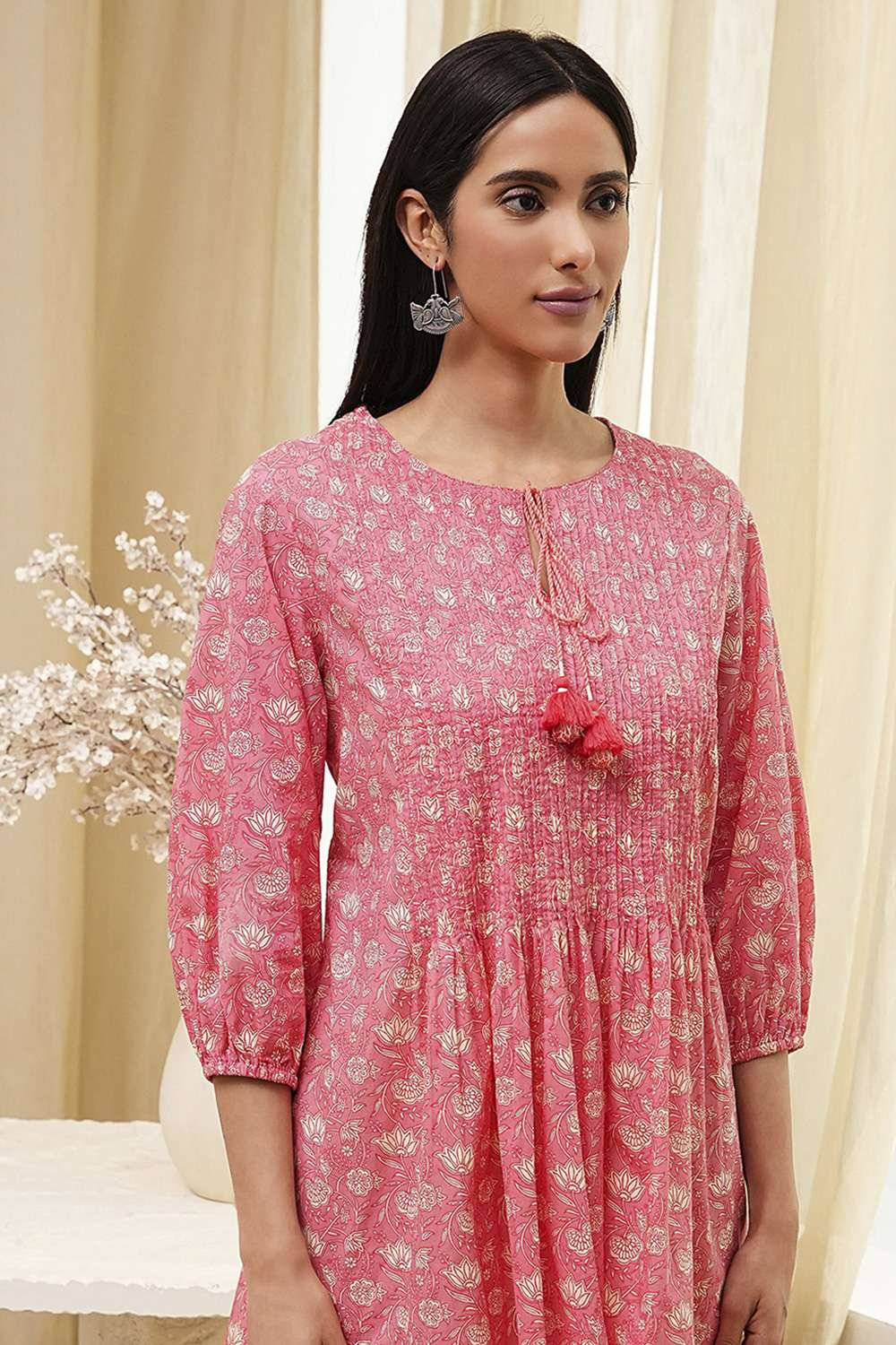 Coral Cotton Pleated Short Kurta image number 1