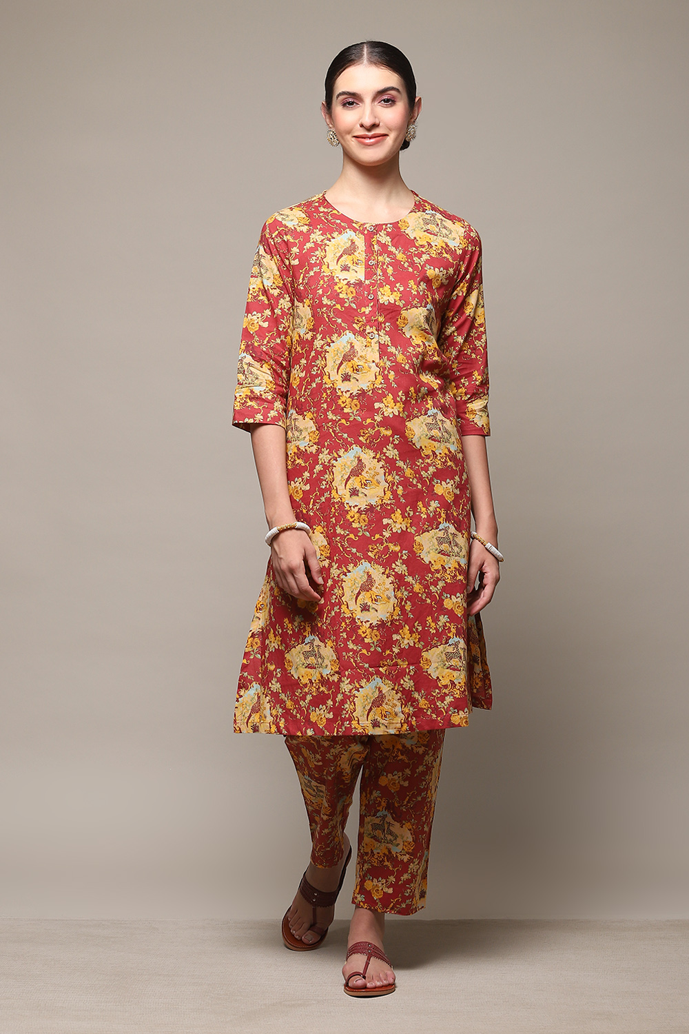 Red Cotton Straight Kurta Relaxed Pant Suit Set image number 6