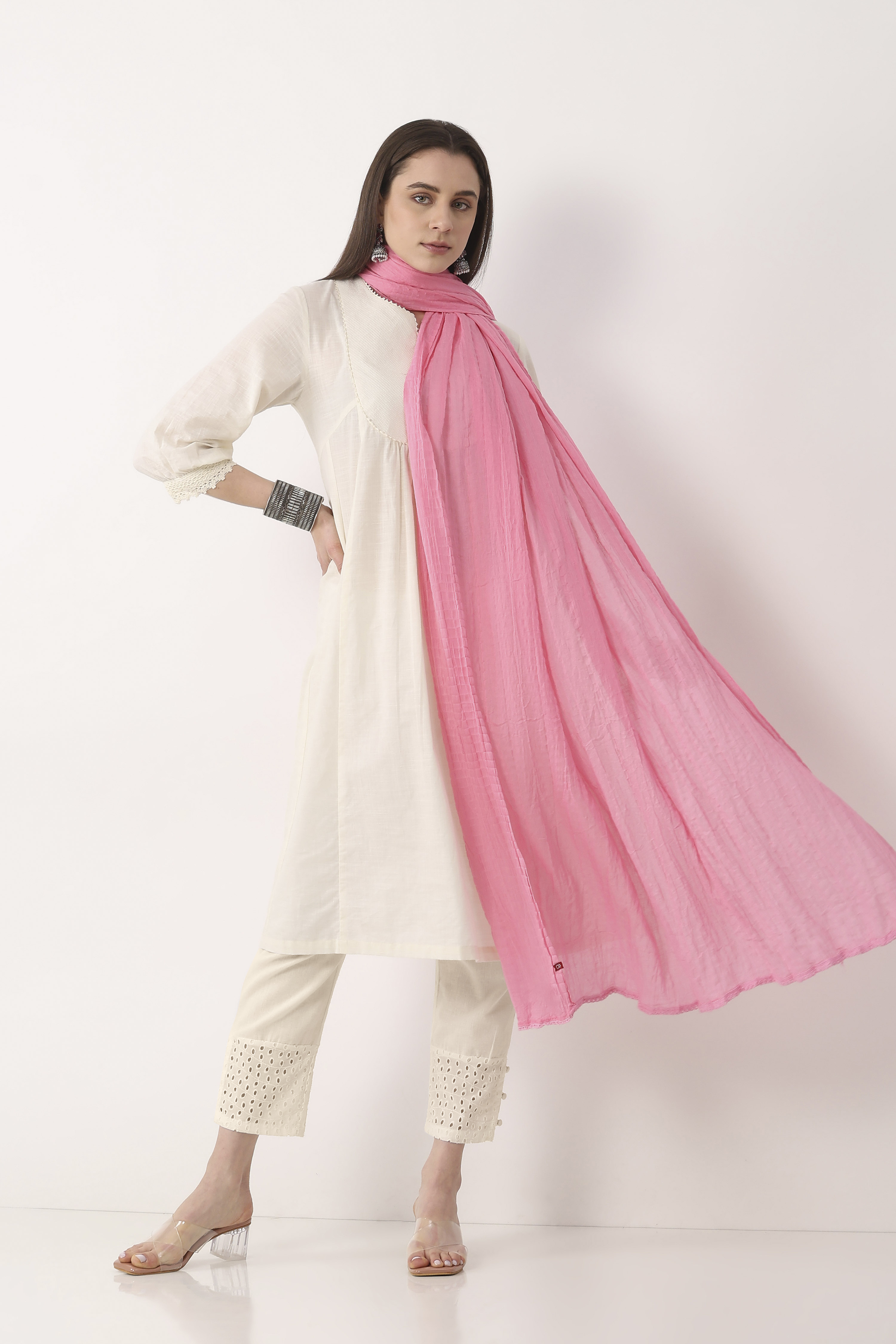 Light Pink Cotton Dupatta image number 3