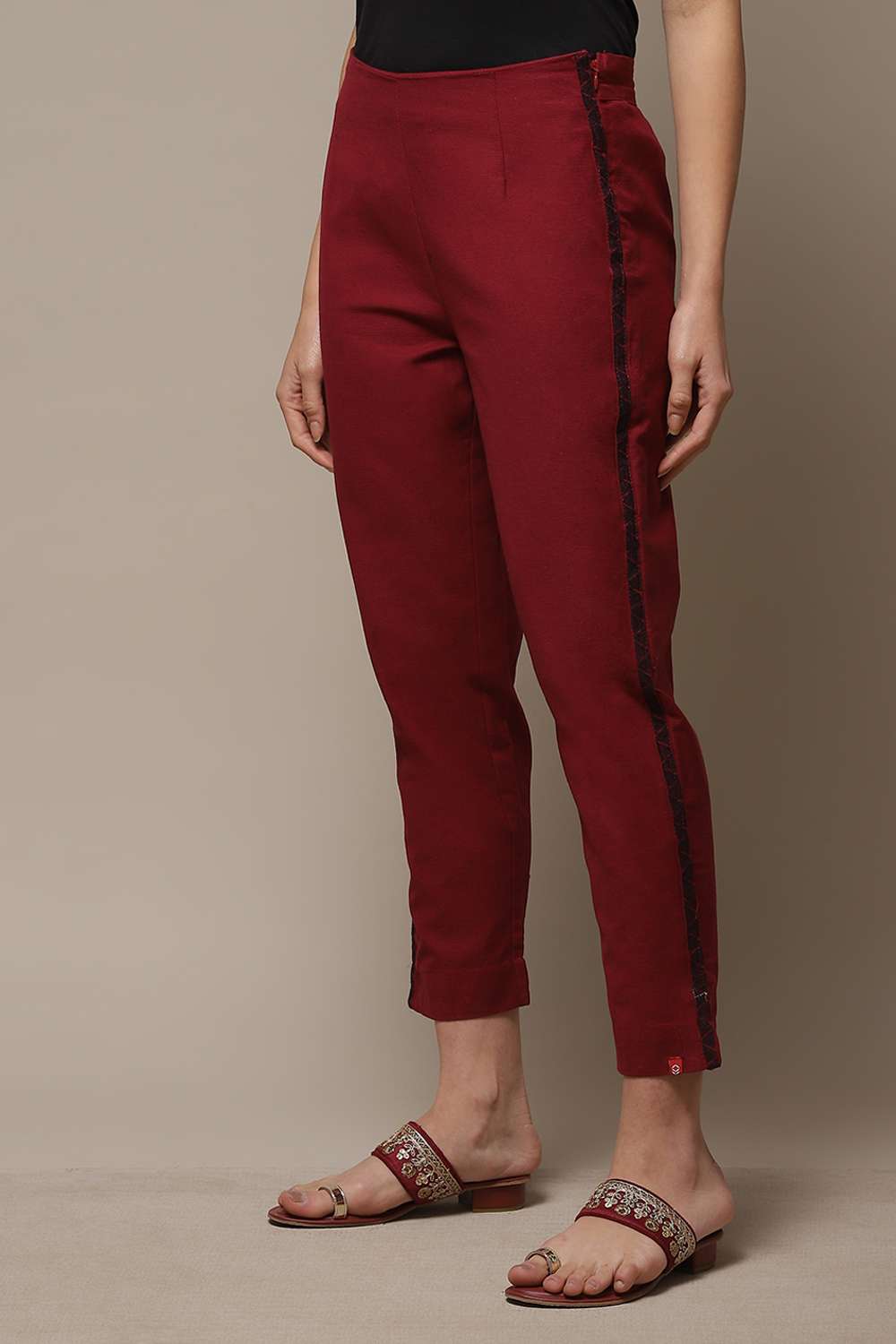 Towny Port Cotton Blend Pants image number 3