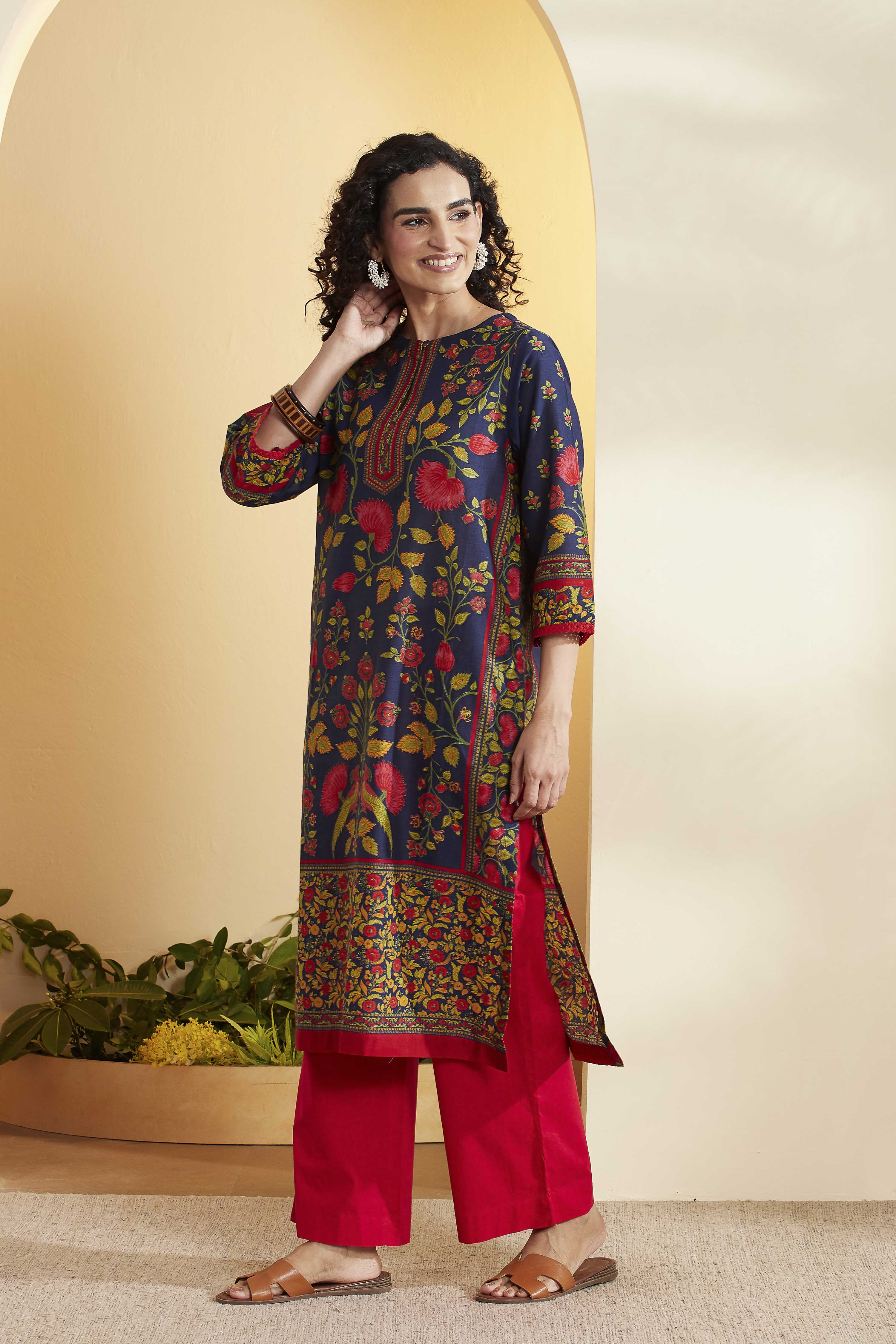 Blue Cotton Straight Kurta image number 2