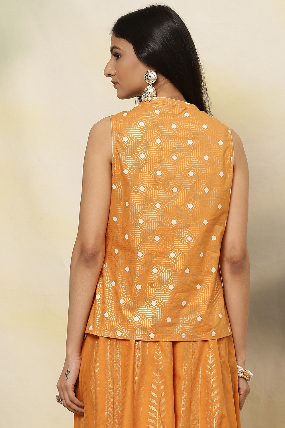 Mustard Cotton Flared Printed Short Kurti image number 4