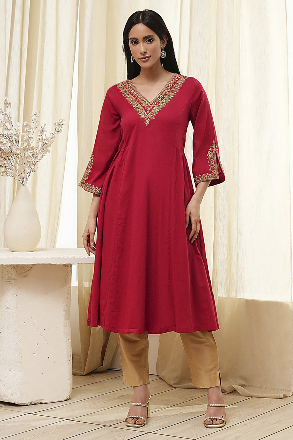 Red Cotton Solid A-Line Kurta image number 5