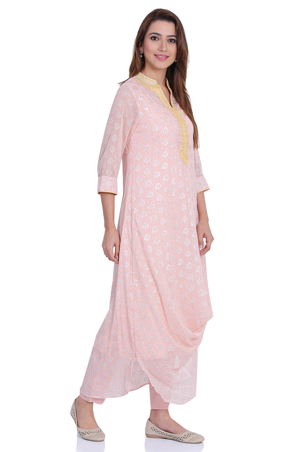 Peach Asymmetric Poly Cotton Printed Kurta image number 1