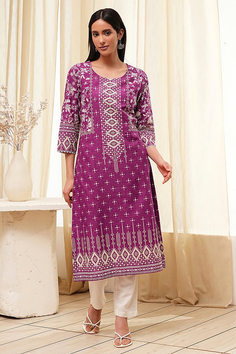 Purple Cotton Printed Straight Kurta image number 5
