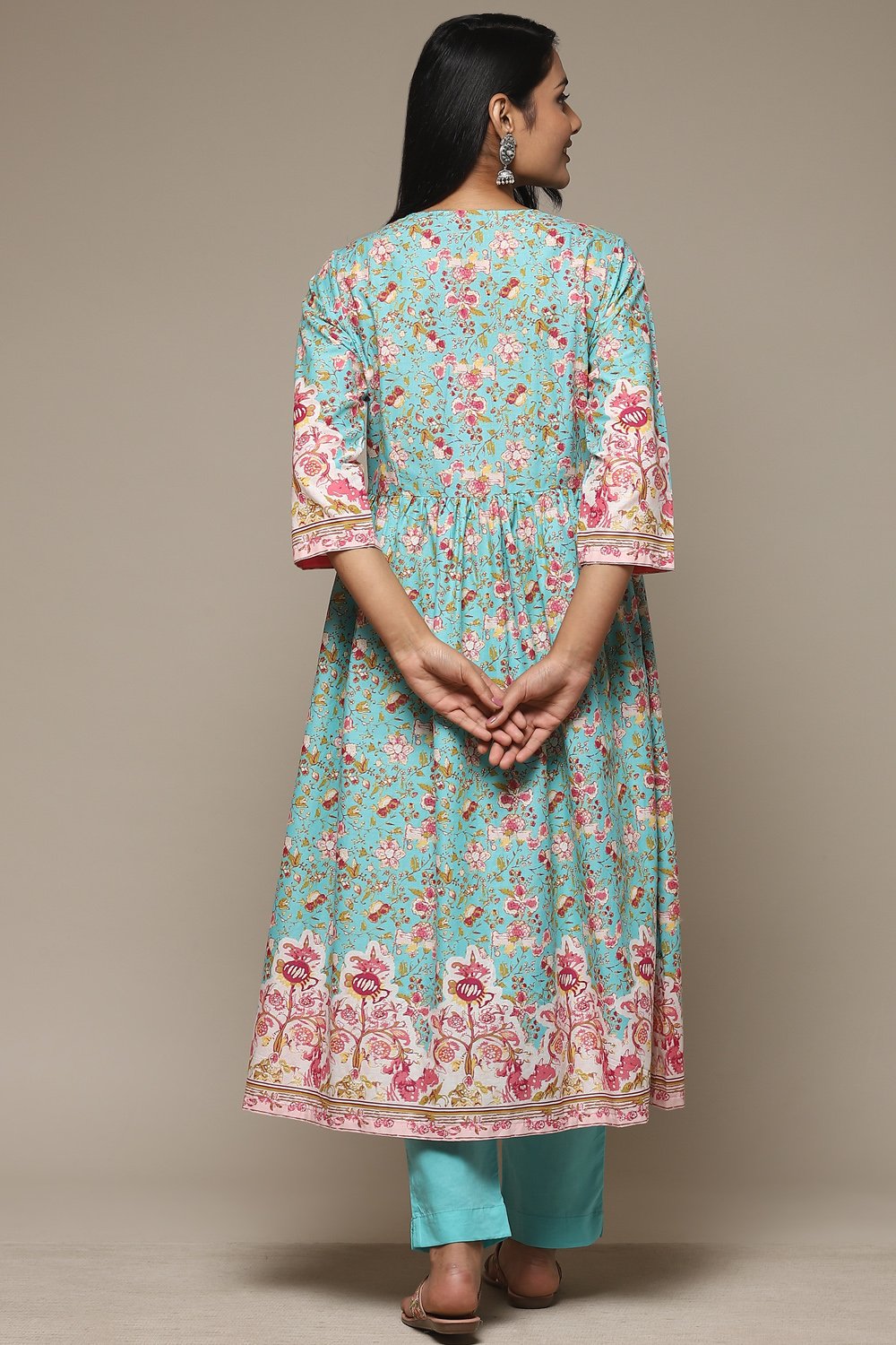 Blue Cotton Gathered Kurta Pants 2 Piece Set image number 4